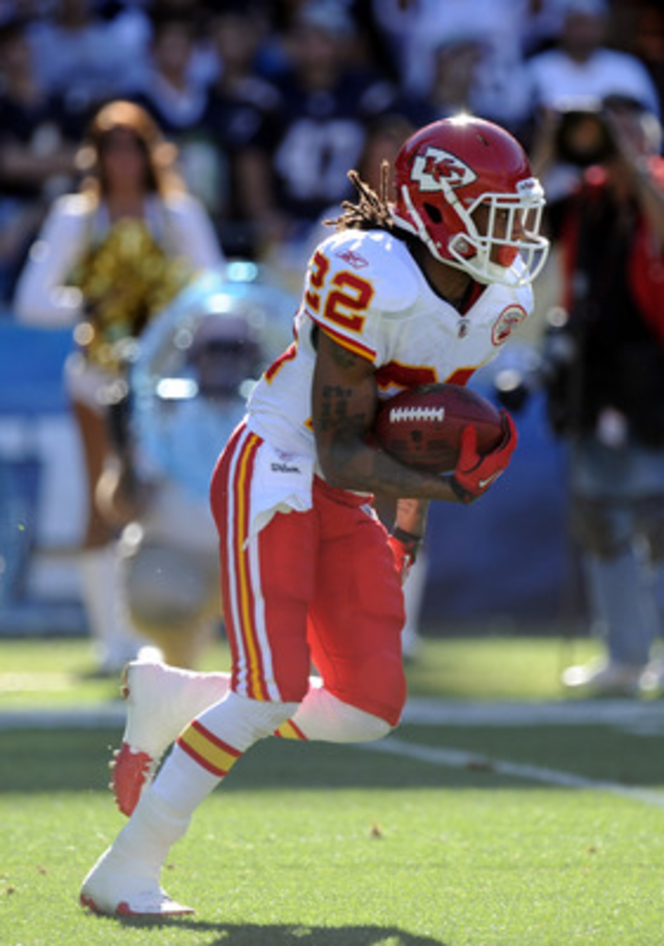 SAN DIEGO, CA - DECEMBER 12:  Dexter McCluster #22 of the Kansas City Chiefs returns a kick against the San Diego Chargers at Qualcomm Stadium on December 12, 2010 in San Diego, California.  (Photo by Harry How/Getty Images)