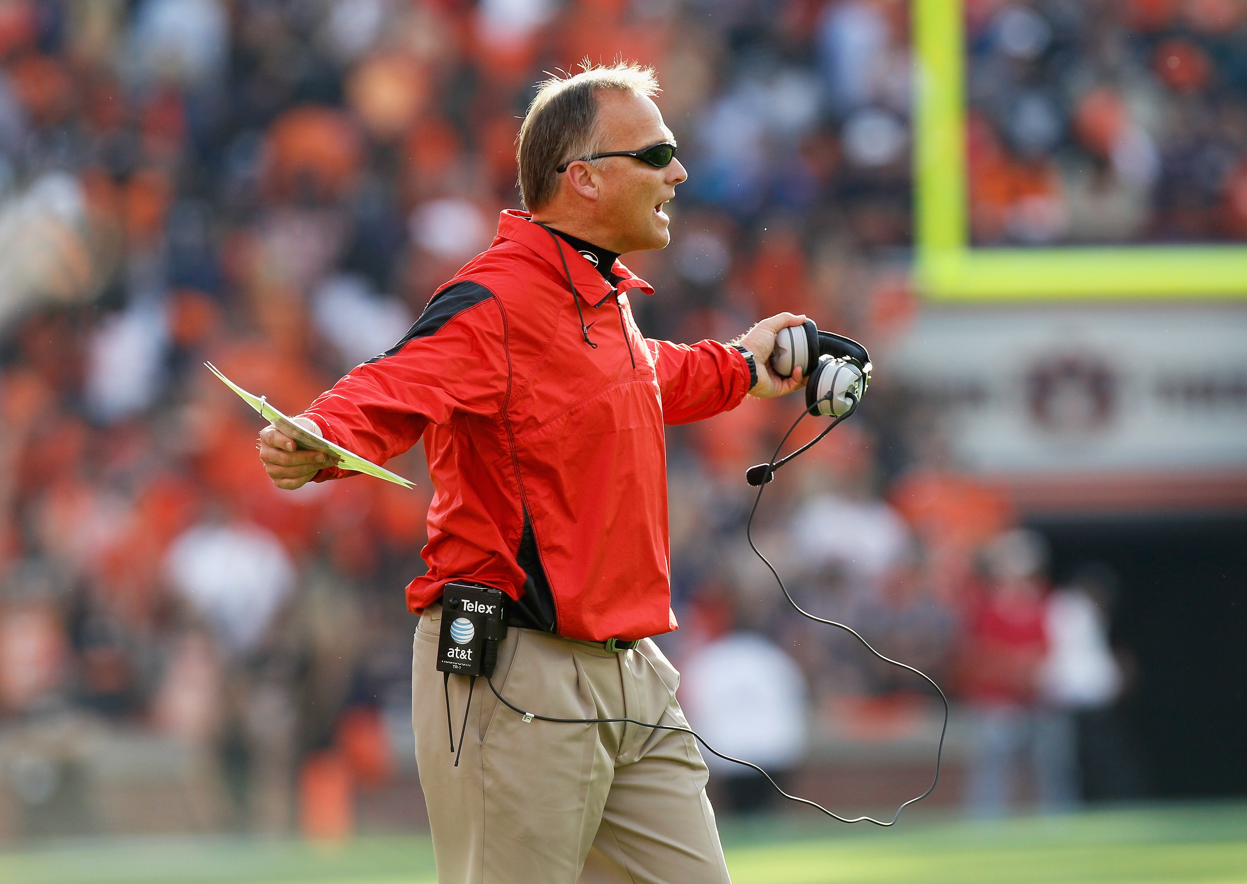 Georgia head coach Mark Richt questions a call in the Auburn game