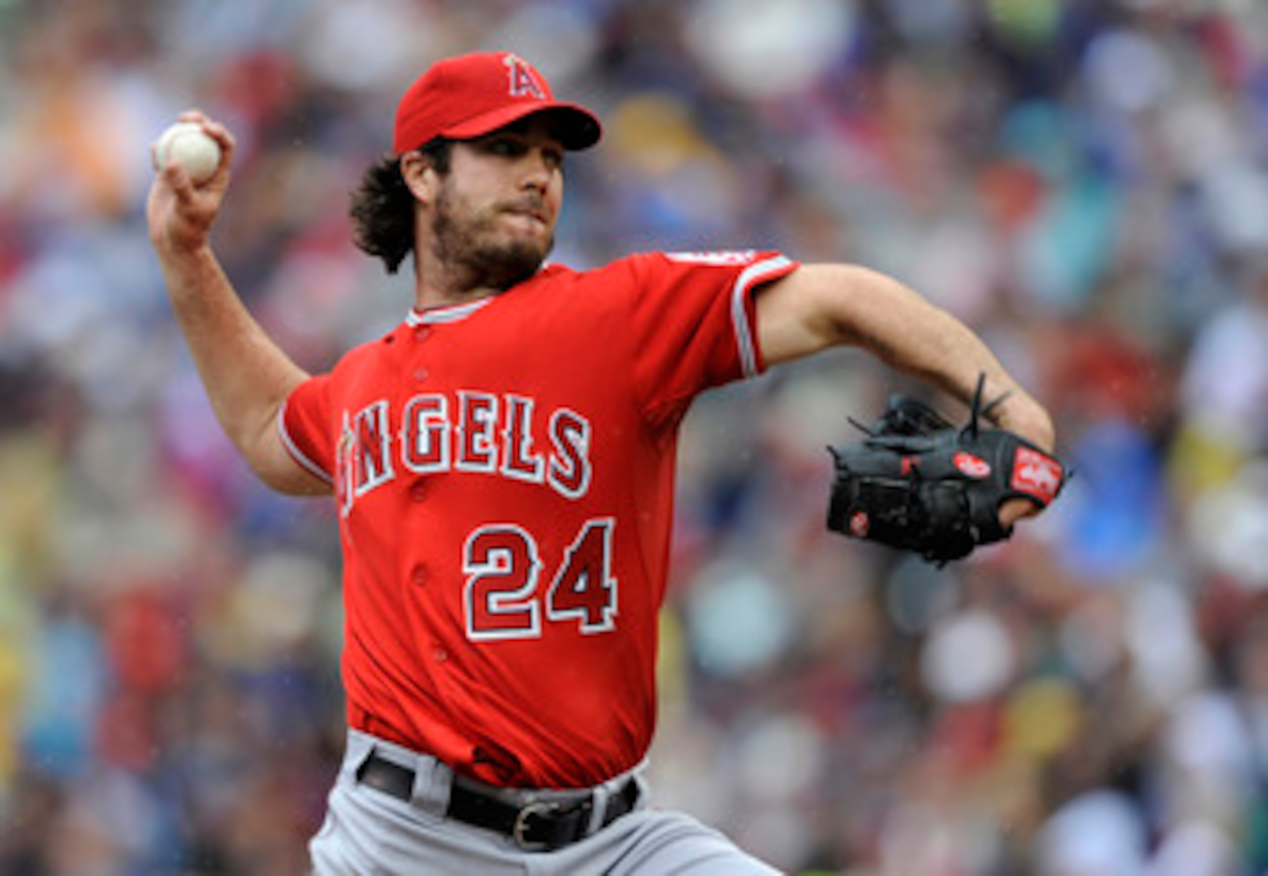 MINNEAPOLIS, MN - MAY 29: Dan Haren #24 of the Los Angeles Angels of Anaheim pitches against the Minnesota Twins during the first inning of their game on May 29, 2011 at Target Field in Minneapolis, Minnesota. (Photo by Hannah Foslien/Getty Images)