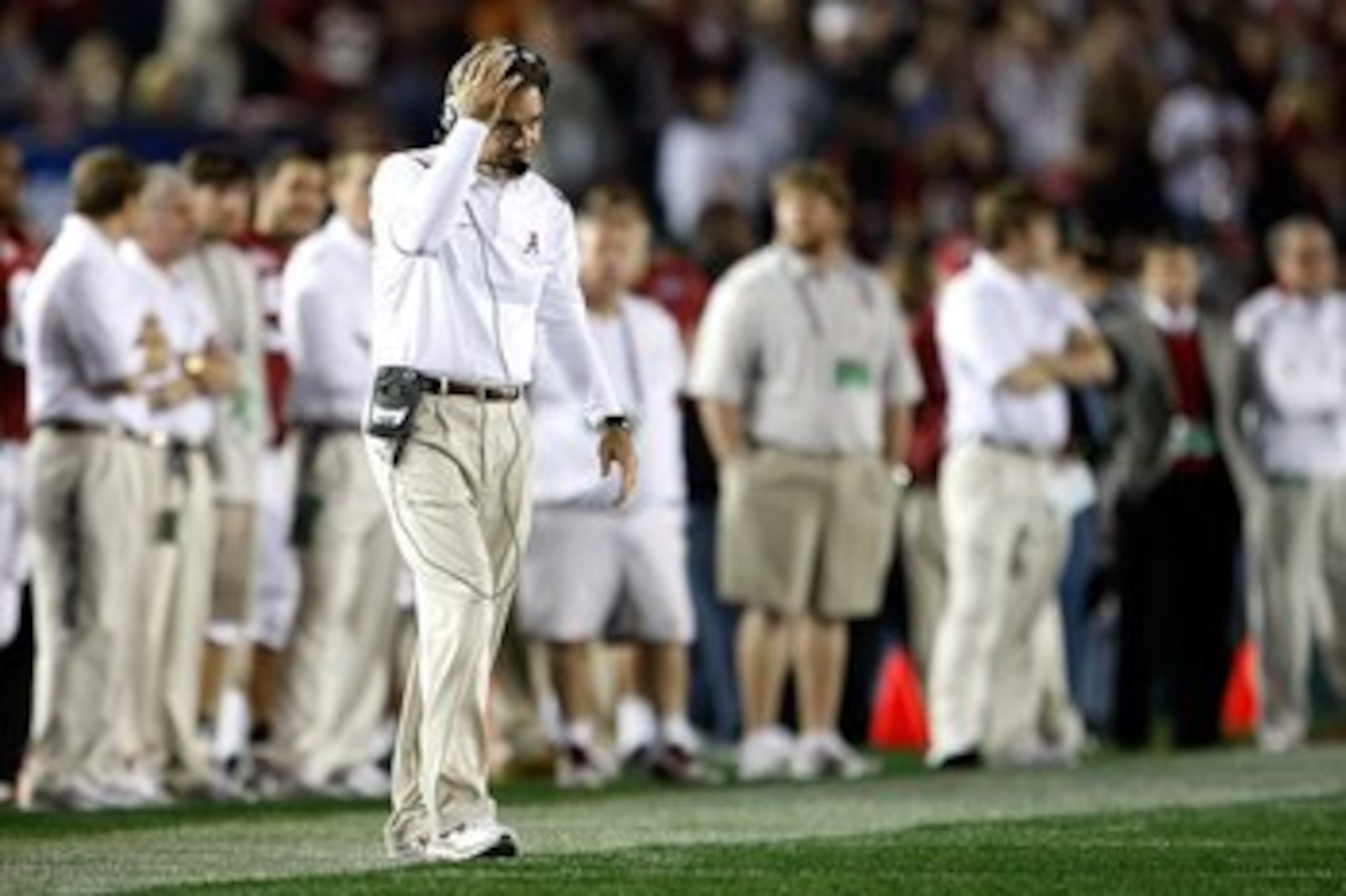 PASADENA, CA - JANUARY 07:  Head Coach Nick Saban of the Alabama Crimson Tide reacts during the Citi BCS National Championship game against the Texas Longhorns at the Rose Bowl on January 7, 2010 in Pasadena, California.  (Photo by Jeff Gross/Getty Images