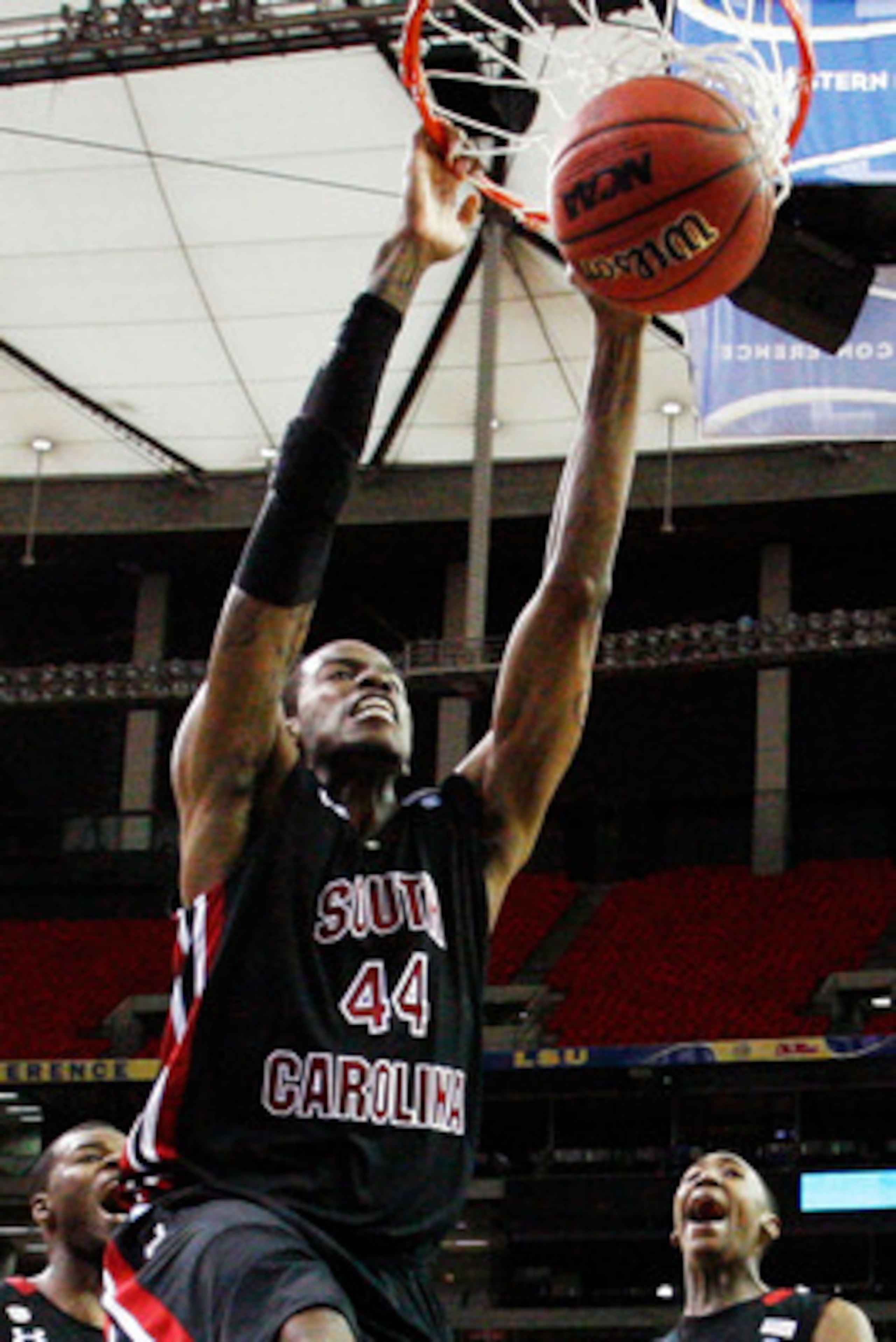 ATLANTA, GA - MARCH 10: Sam Muldrow #44 of the South Carolina Gamecocks dunks on the Ole Miss Rebels during the first round of the SEC Men's Basketball Tournament at the Georgia Dome on March 10, 2011 in Atlanta, Georgia. (Photo by Kevin C. Cox/Getty Im ATLANTA, GA - MARCH 10: Sam Muldrow #44 of the South Carolina Gamecocks dunks on the Ole Miss Rebels during the first round of the SEC Men's Basketball Tournament at the Georgia Dome on March 10, 2011 in Atlanta, Georgia. (Photo by Kevin C. Cox/Getty Im