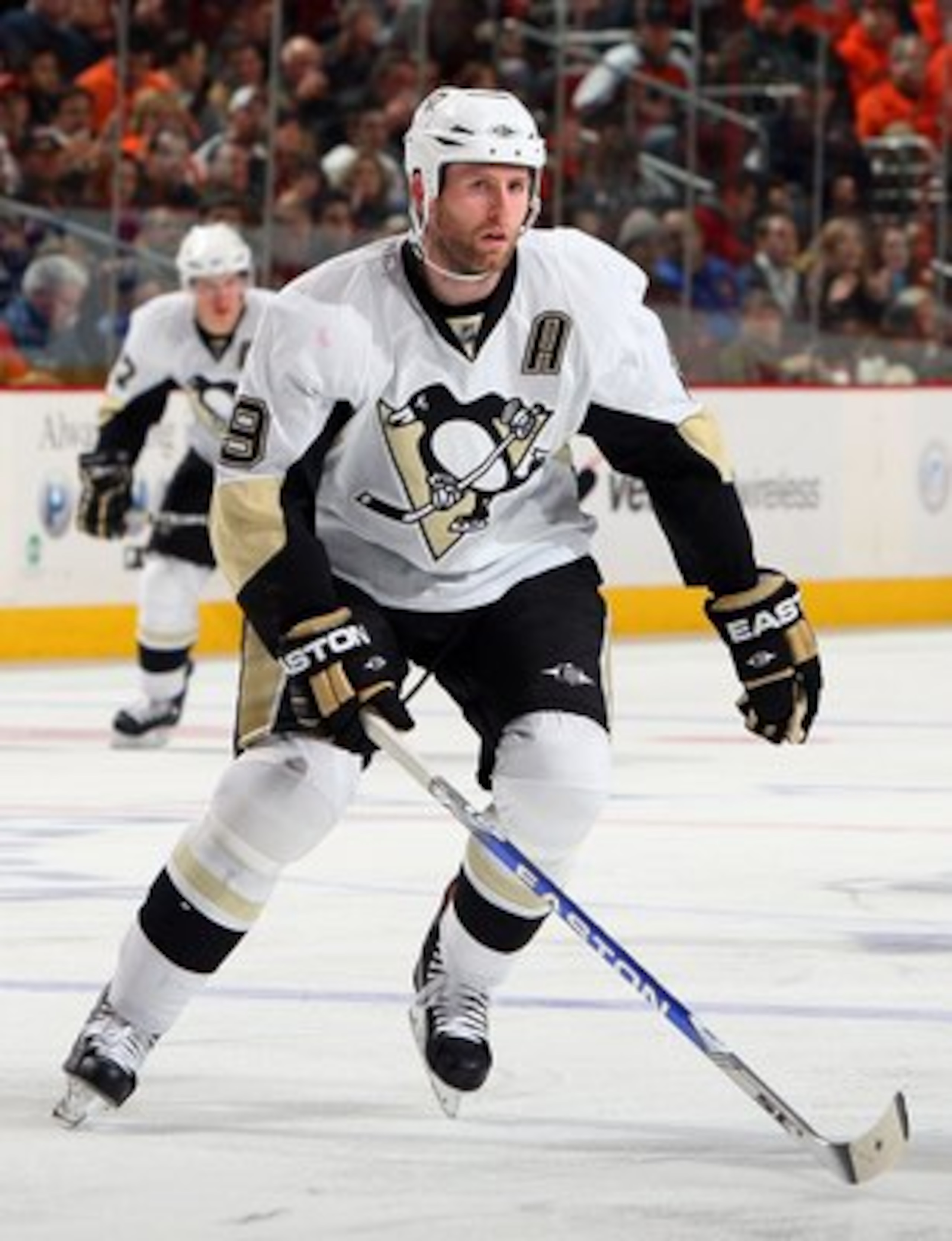 PHILADELPHIA - JANUARY 13:  Ryan Whitney #19 of the Pittsburgh Penguins skates against the Philadelphia Flyers on January 13, 2009 at Wachovia Center in Philadelphia, Pennsylvania. The Penguins defeated the Flyers 4-2.  (Photo by Jim McIsaac/Getty Images)