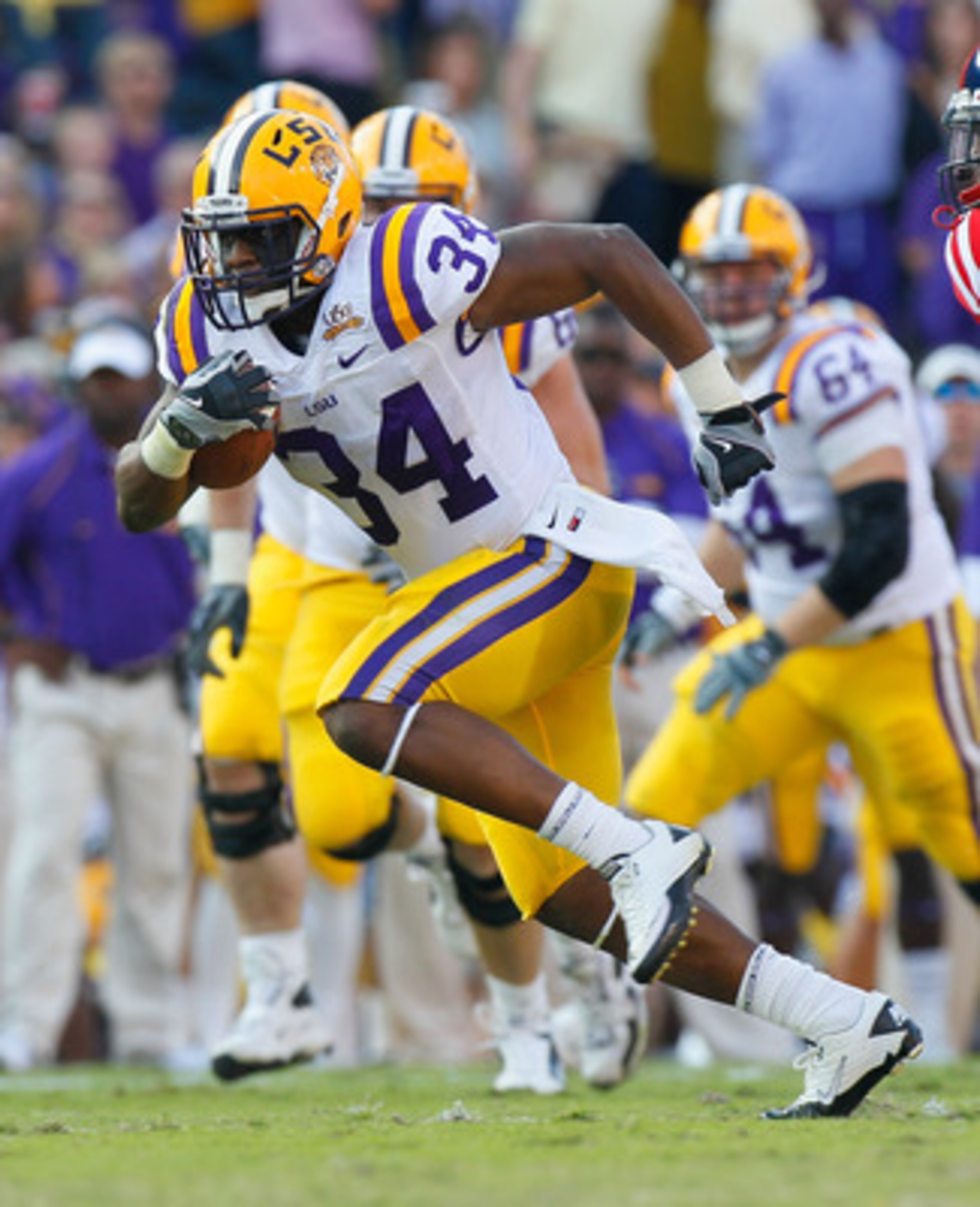 BATON ROUGE, LA - NOVEMBER 20:  Stevan Ridley #34 of the Louisiana State University Tigers against the Ole Miss Rebels at Tiger Stadium on November 20, 2010 in Baton Rouge, Louisiana.  (Photo by Kevin C. Cox/Getty Images)