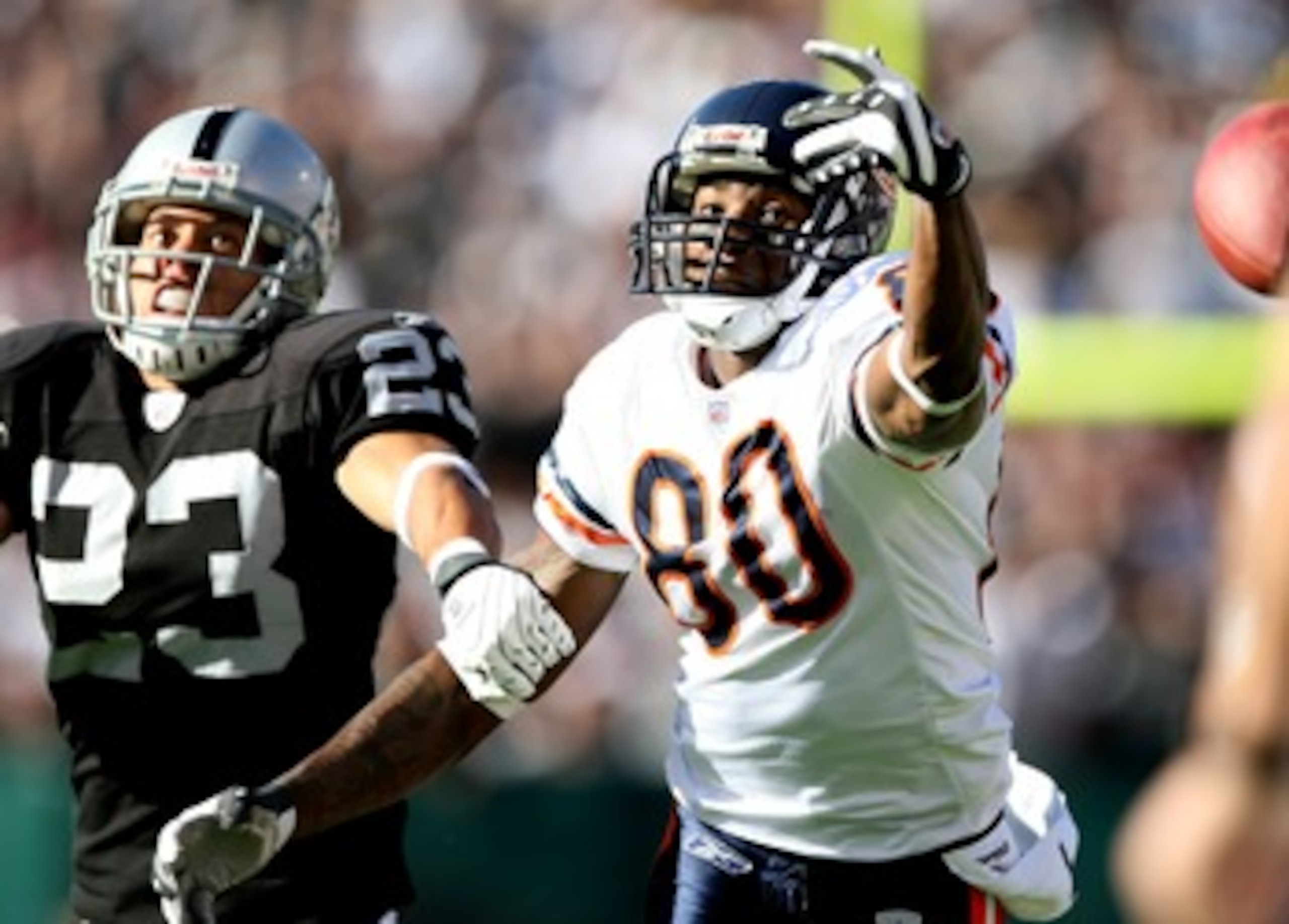 OAKLAND, CA - NOVEMBER 11: Bernard Berrian #80 of the Chicago Bears can't reach a pass against Chris Carr #23 of the Oakland Raiders during an NFL game on November 11, 2007 at McAfee Coliseum in Oakland, California. (Photo by Jed Jacobsohn/Getty Images) OAKLAND, CA - NOVEMBER 11: Bernard Berrian #80 of the Chicago Bears can't reach a pass against Chris Carr #23 of the Oakland Raiders during an NFL game on November 11, 2007 at McAfee Coliseum in Oakland, California. (Photo by Jed Jacobsohn/Getty Images)