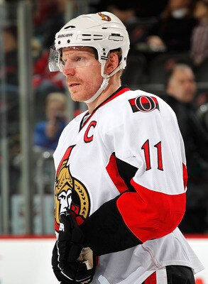 NEWARK, NJ - FEBRUARY 01: Daniel Alfredsson #11 of the Ottawa Senators waits for a faceoff in an NHL hockey game against the New Jersey Devils at the Prudential Center on February 1, 2011 in Newark, New Jersey. (Photo by Paul Bereswill/Getty Images) NEWARK, NJ - FEBRUARY 01: Daniel Alfredsson #11 of the Ottawa Senators waits for a faceoff in an NHL hockey game against the New Jersey Devils at the Prudential Center on February 1, 2011 in Newark, New Jersey. (Photo by Paul Bereswill/Getty Images)