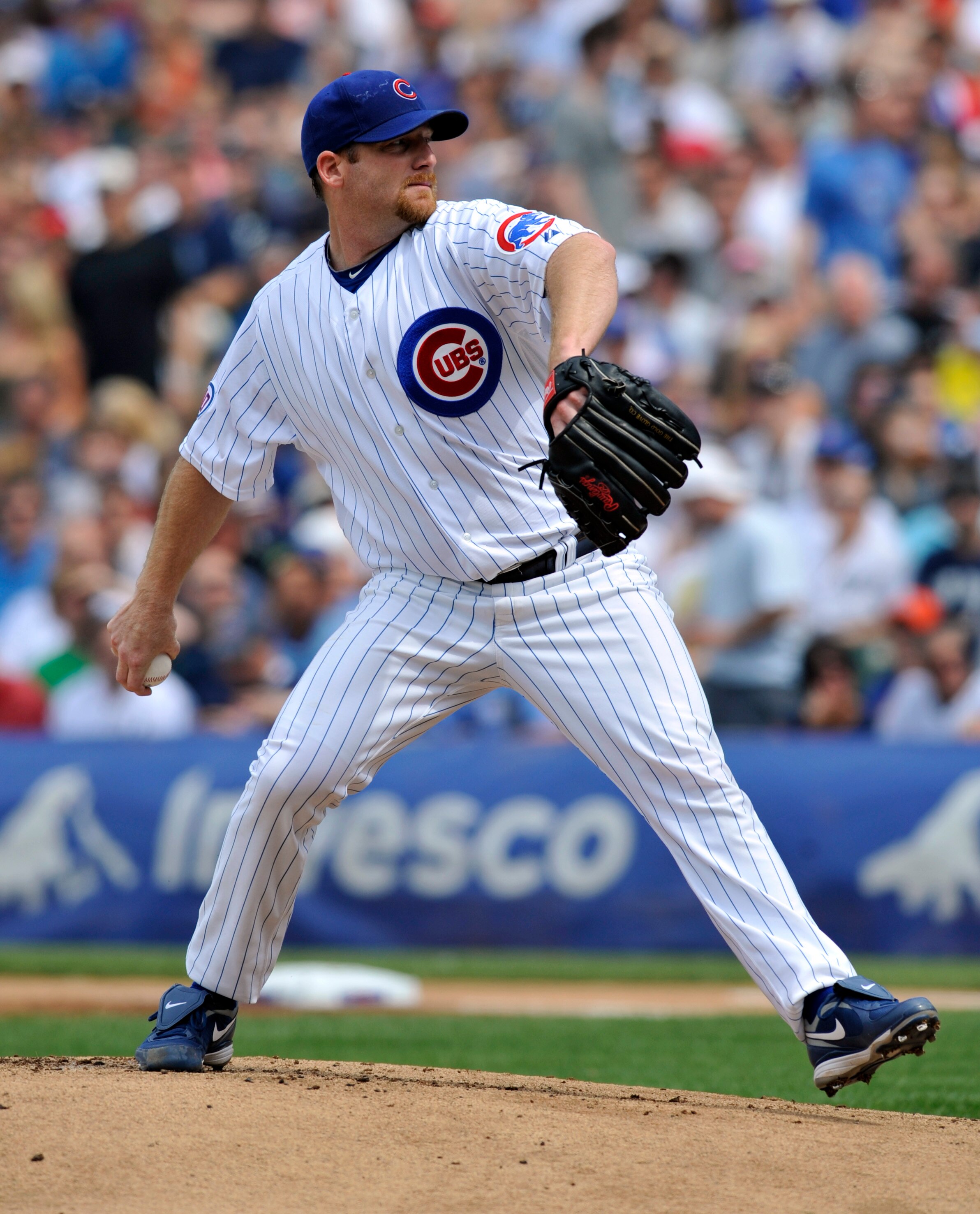 CHICAGO, IL - JUNE 18: Ryan Dempster  # 46 of the Chicago Cubs pitches against the New York Yankees on June 18, 2011 at Wrigley Field in Chicago, Illinois.  (Photo by David Banks/Getty Images)