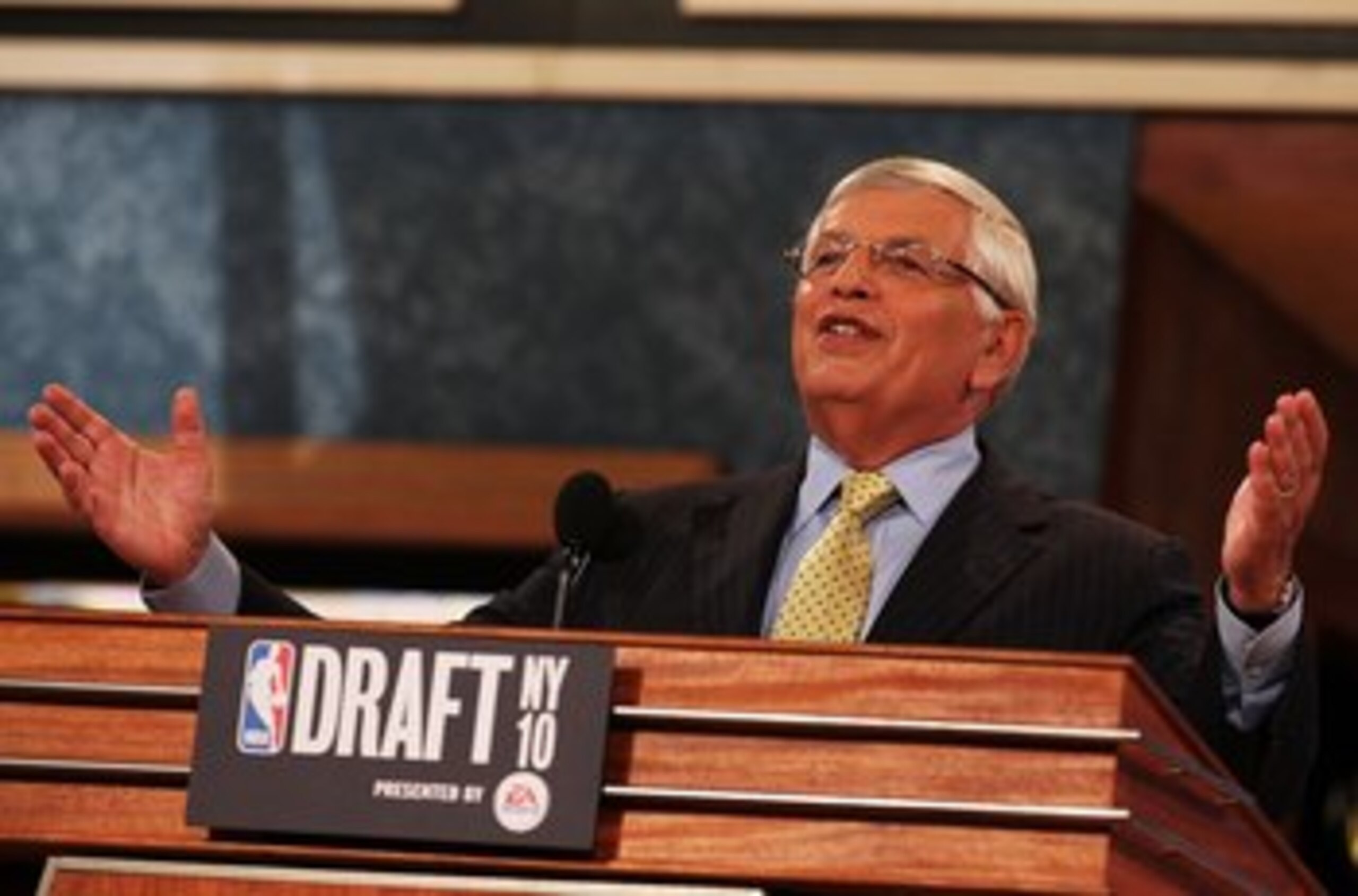 NEW YORK - JUNE 24:  NBA Commisioner David Stern speaks at the NBA Draft at Madison Square Garden on June 24, 2010 in New York, New York.  (Photo by Al Bello/Getty Images)