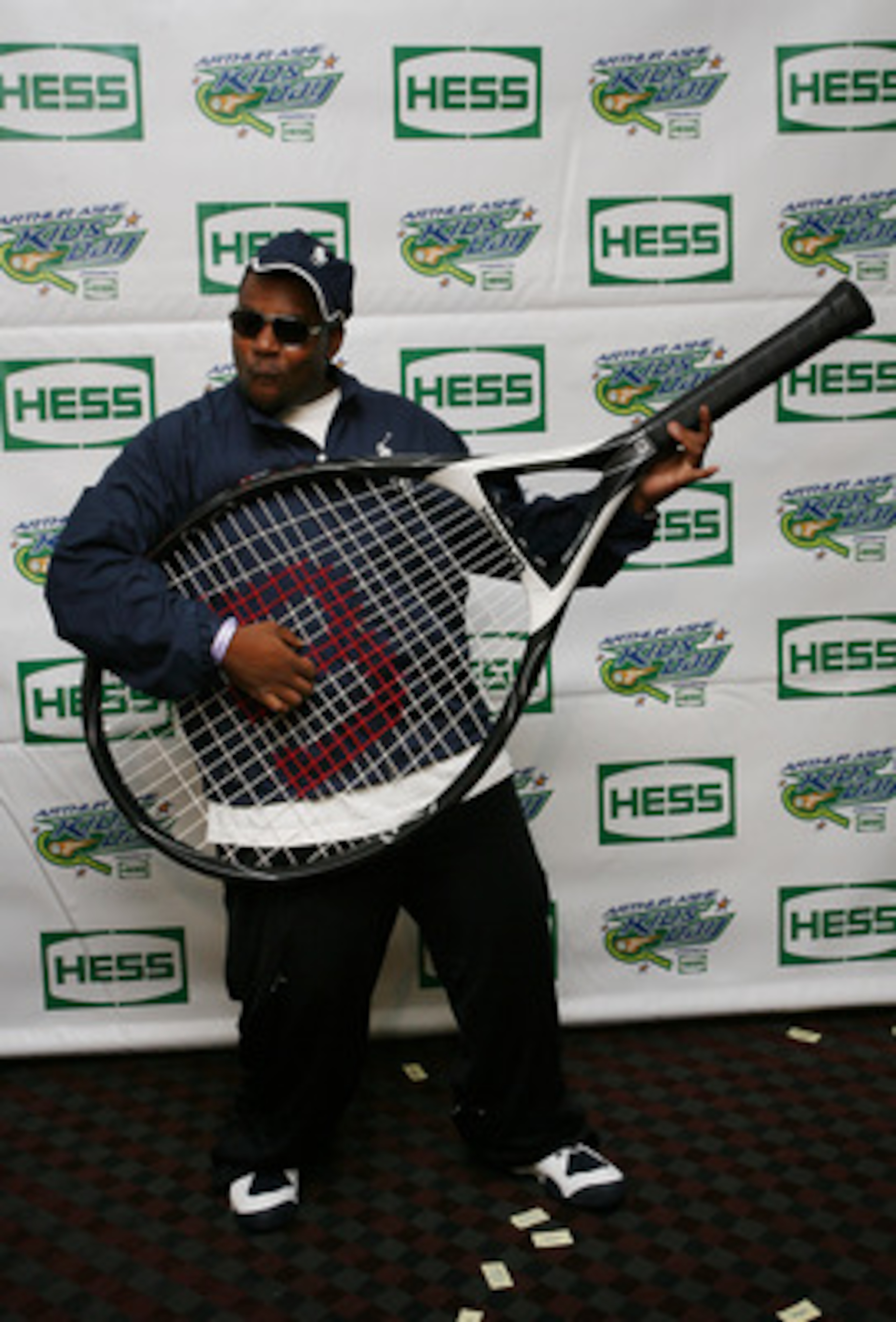 FLUSHING, NY - AUGUST 29: Actor and comedian Kenan Thompson poses for a photo with an oversized tennis racquet during Arthur Ashe Kid's Day at the 2009 U.S. Open at the Billie Jean King National Tennis Center on August 29, 2009 in the Flushing neighborho FLUSHING, NY - AUGUST 29: Actor and comedian Kenan Thompson poses for a photo with an oversized tennis racquet during Arthur Ashe Kid's Day at the 2009 U.S. Open at the Billie Jean King National Tennis Center on August 29, 2009 in the Flushing neighborho