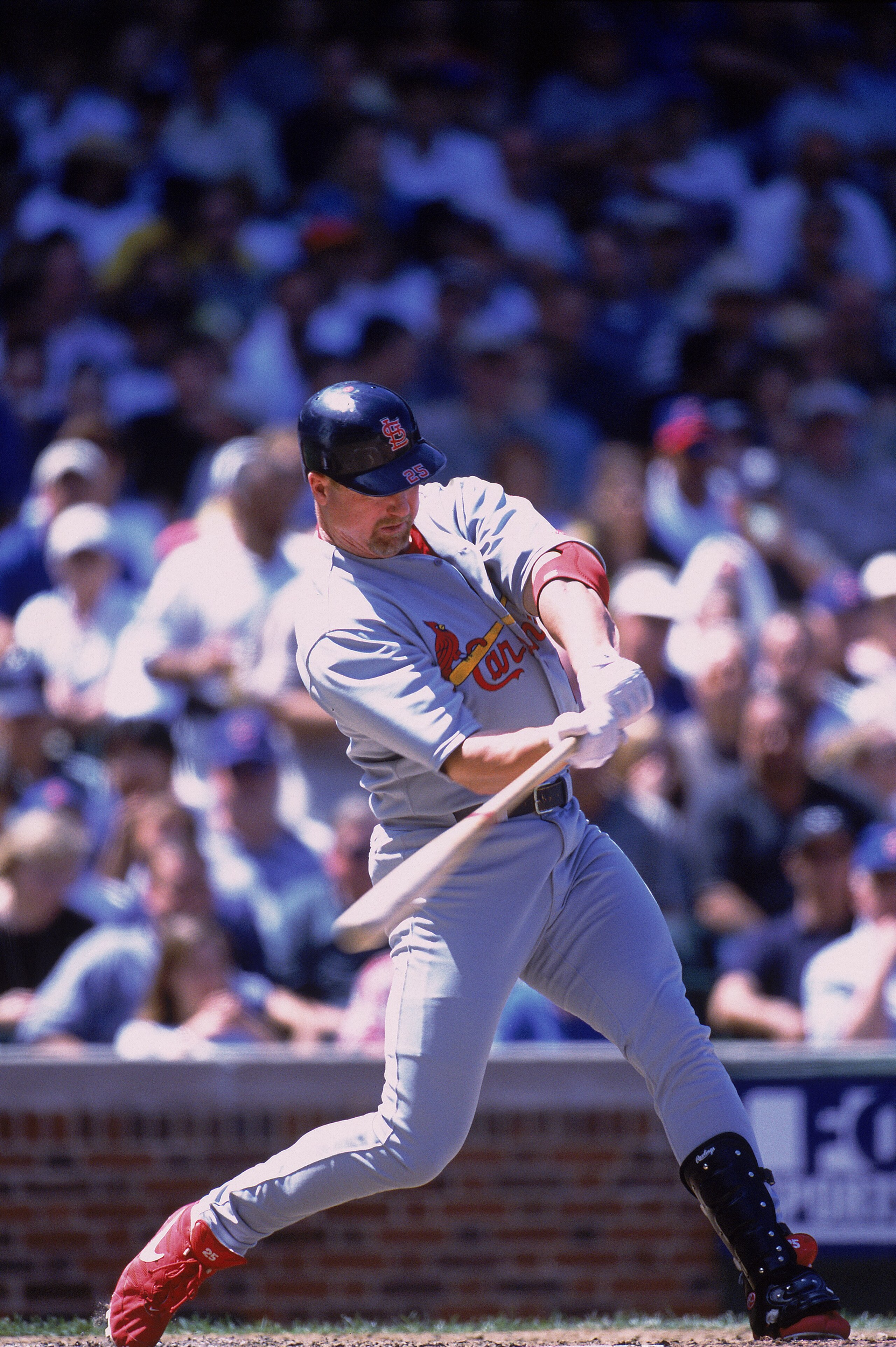 26 Jul 2001:  Mark McGwire #25 of the St. Louis Cardinals at bat during the game against the Chicago Cubs at Wrigley Field in Chicago, Illinois. The Cardinals defeated the Cubs 3-1.Mandatory Credit: Jonathan Daniel  /Allsport