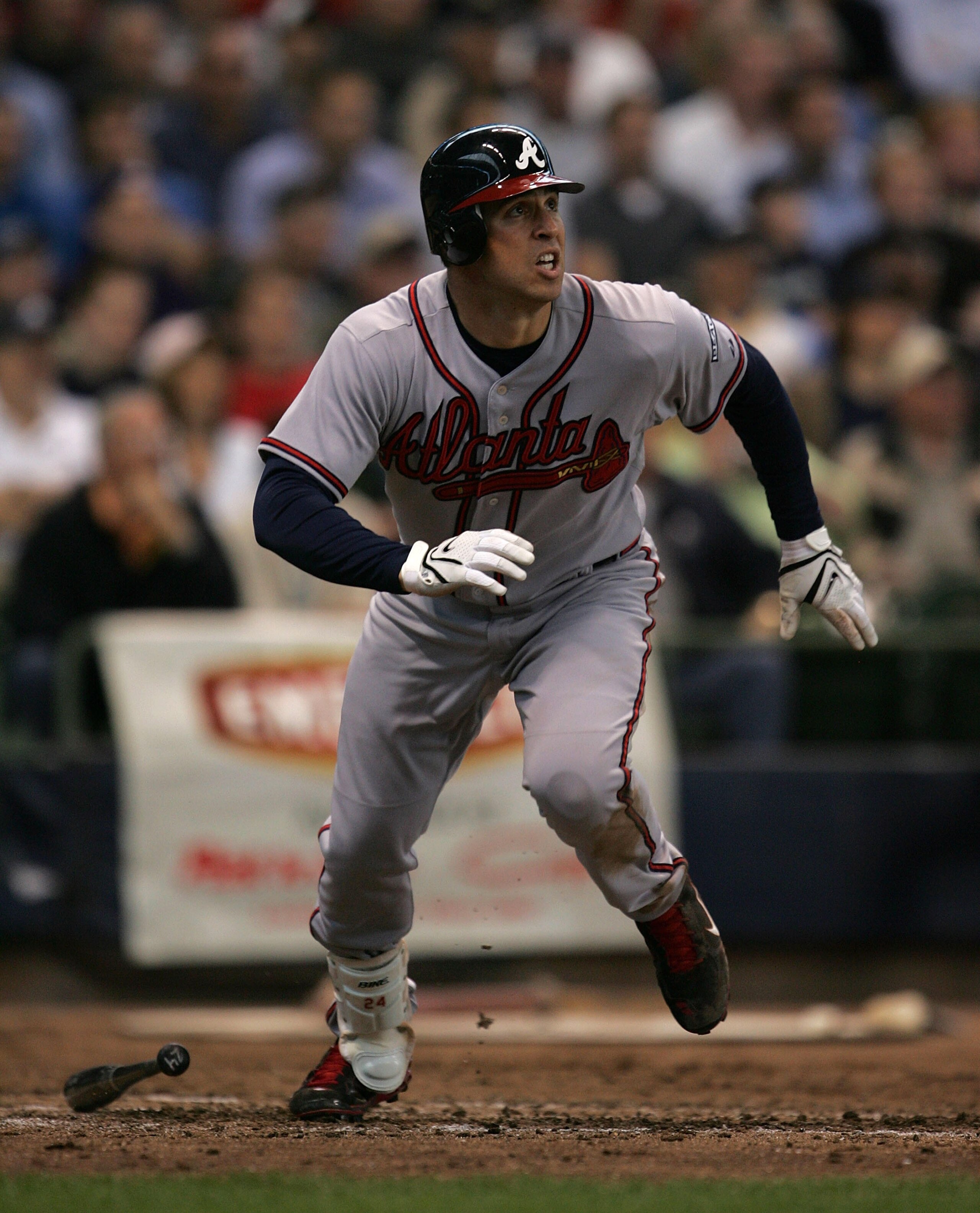 MILWAUKEE - MAY 29: Mark Teixeira #24 of the Atlanta Braves runs after hitting a three-run home run in the 5th inning against the Milwaukee Brewers on May 29, 2008 at Miller Park in Milwaukee, Wisconsin. The Braves defeated the Brewers 8-1. (Photo by Jona