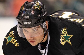 DALLAS, TX - MARCH 09: Right wing Jamie Langenbrunner #15 of the Dallas Stars at American Airlines Center on March 9, 2011 in Dallas, Texas. (Photo by Ronald Martinez/Getty Images) DALLAS, TX - MARCH 09: Right wing Jamie Langenbrunner #15 of the Dallas Stars at American Airlines Center on March 9, 2011 in Dallas, Texas. (Photo by Ronald Martinez/Getty Images)