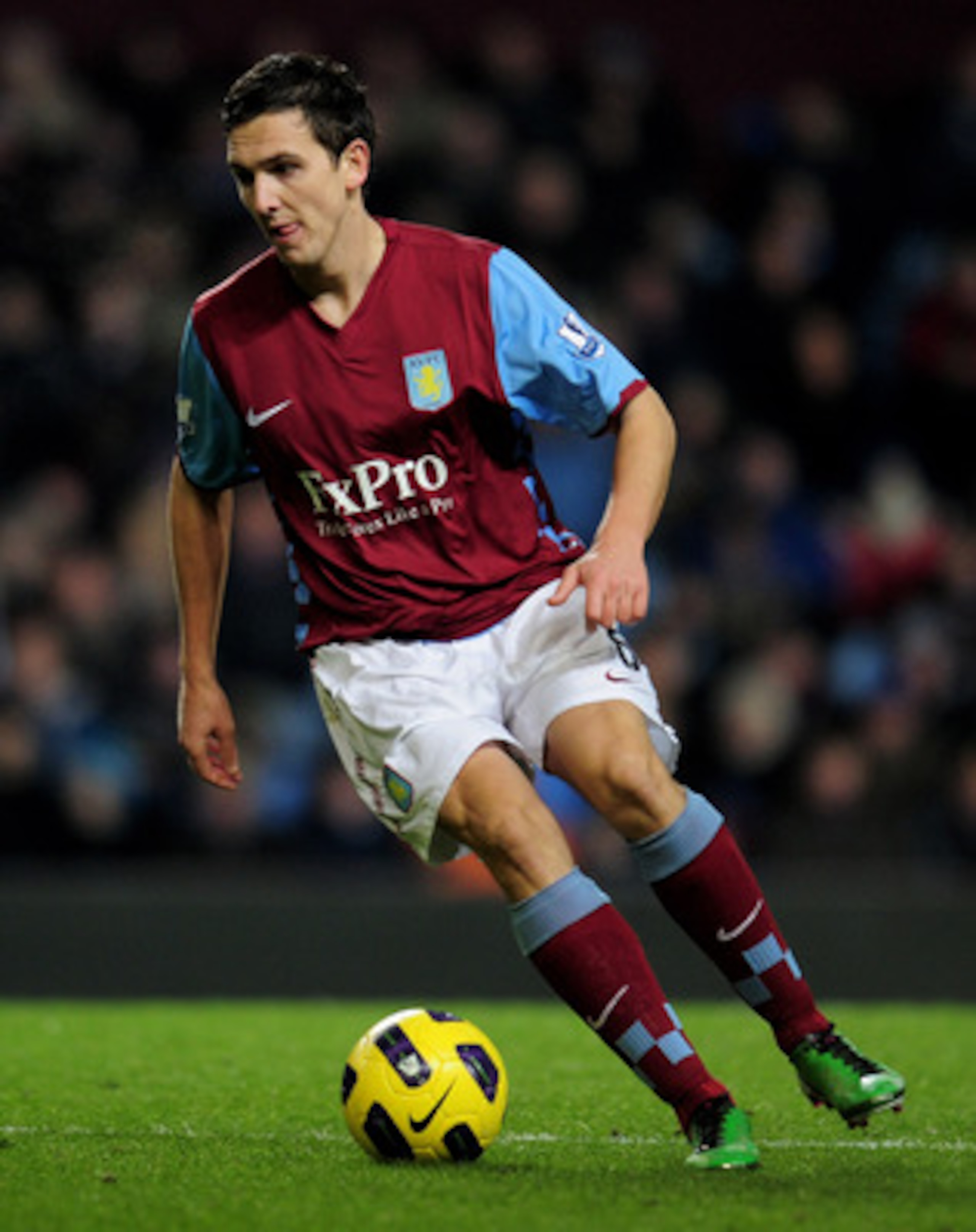 BIRMINGHAM, ENGLAND - DECEMBER 26:  Stewart Downing of Aston Villa in action during the Barclays Premier League match between Aston Villa and Tottenham Hotspur at Villa Park on December 26, 2010 in Birmingham, England.  (Photo by Shaun Botterill/Getty Ima