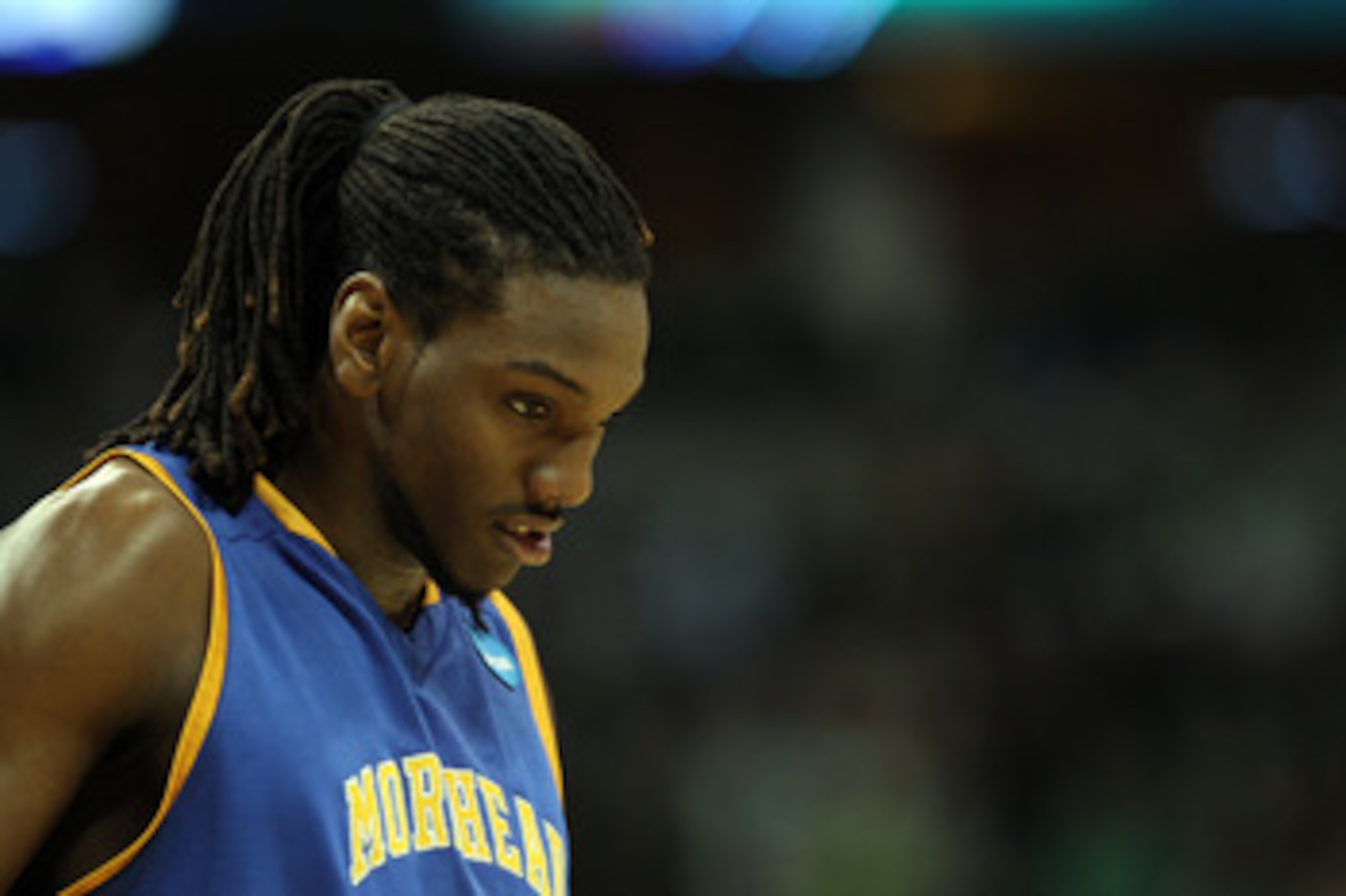 HOUSTON, TX - APRIL 02:  Brandon Knight #12 of the Kentucky Wildcats reacts after a play against the Connecticut Huskies during the National Semifinal game of the 2011 NCAA Division I Men's Basketball Championship at Reliant Stadium on April 2, 2011 in Ho