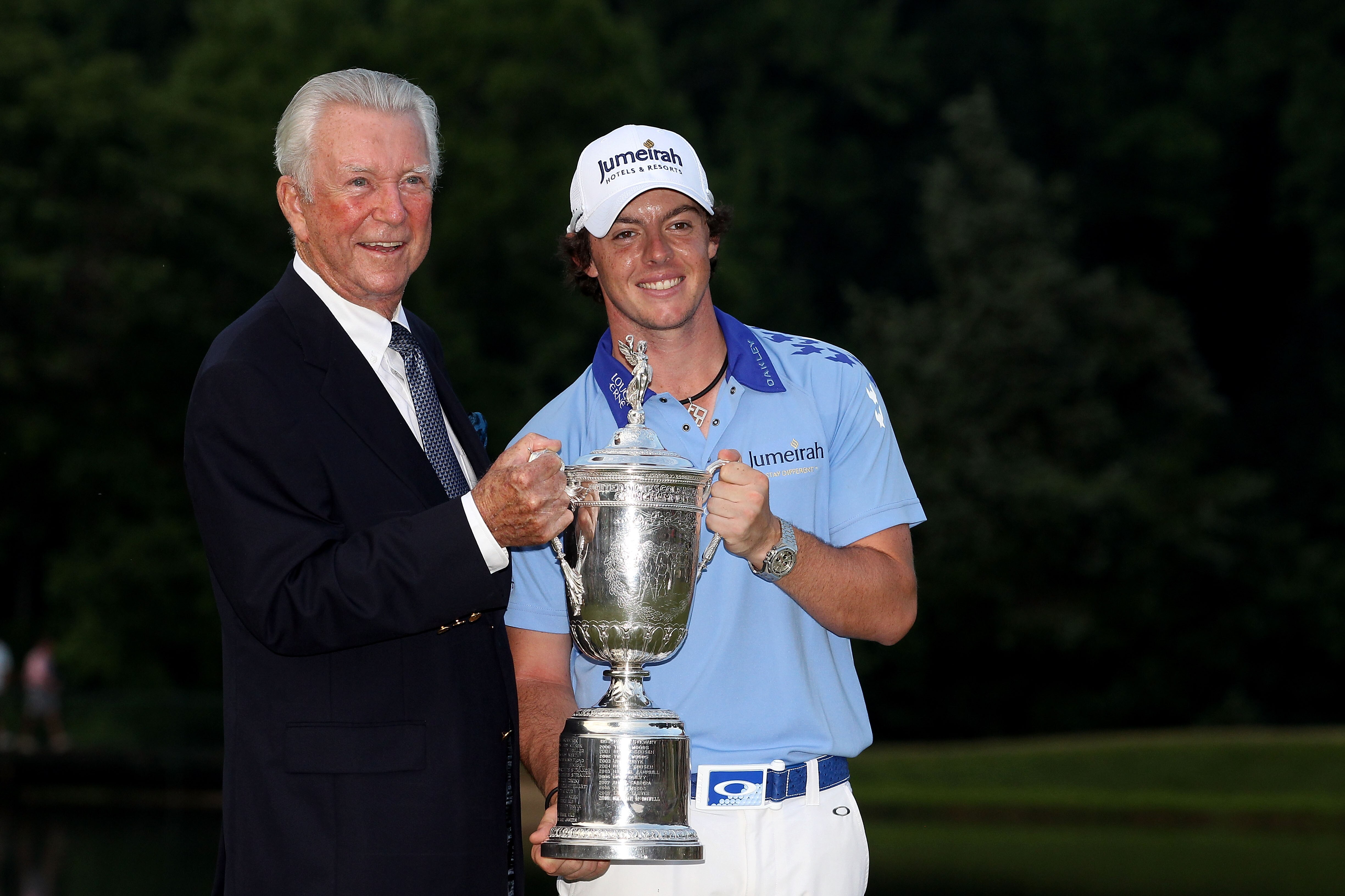 BETHESDA, MD - JUNE 19:  1964 US Open winner Ken Venturi (L) poses with Rory McIlroy of Northern Ireland and the trophy after his eight-stroke victory on the 18th green during the 111th U.S. Open at Congressional Country Club on June 19, 2011 in Bethesda,