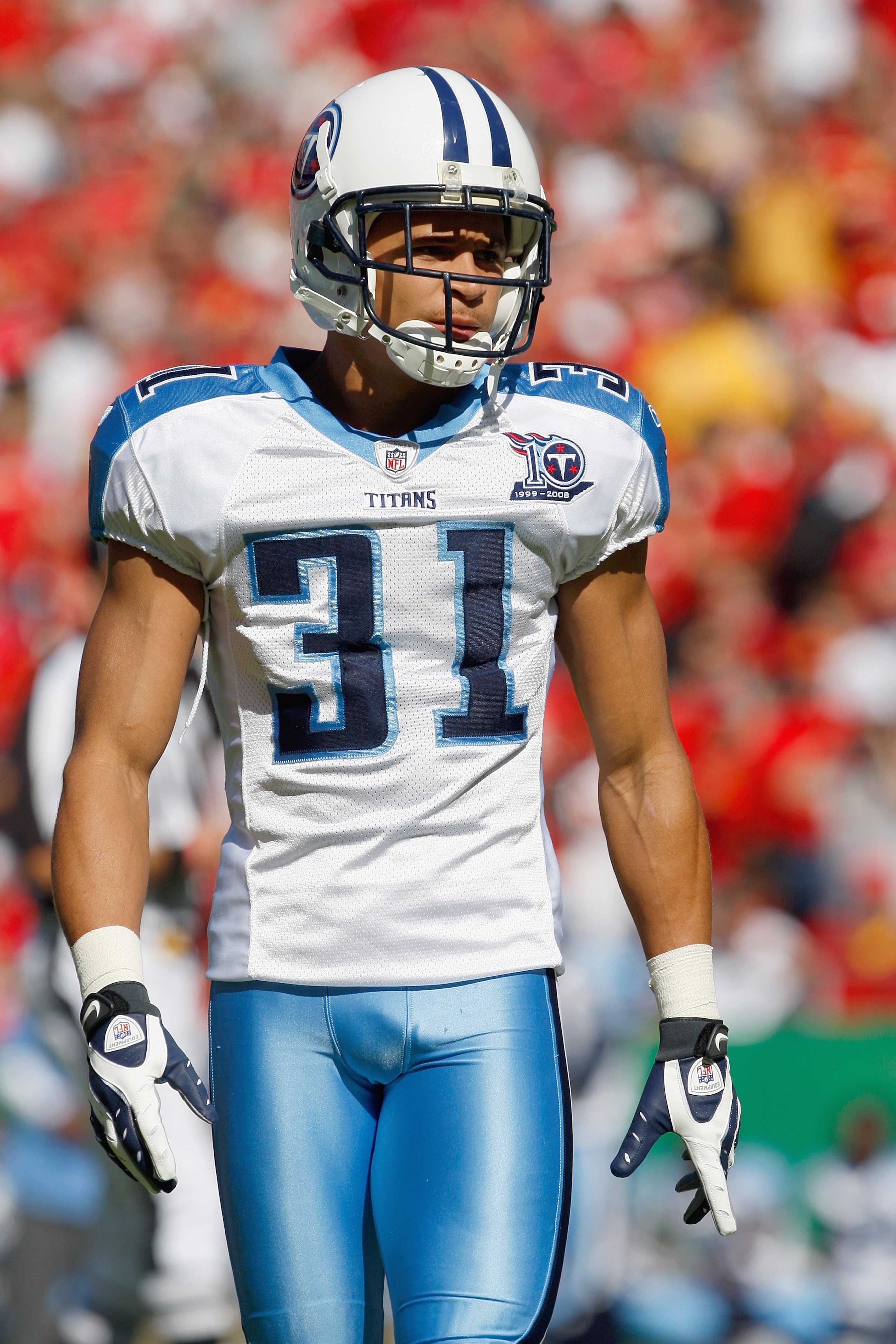 KANSAS CITY - OCTOBER 19:  Cortland Finnegan #31 of the Tennessee Titans walks on the field during the game against the Kansas City Chiefs at Arrowhead Stadium on October 19, 2008 in Kansas City, Missouri. (Photo by: Jamie Squire/Getty Images)