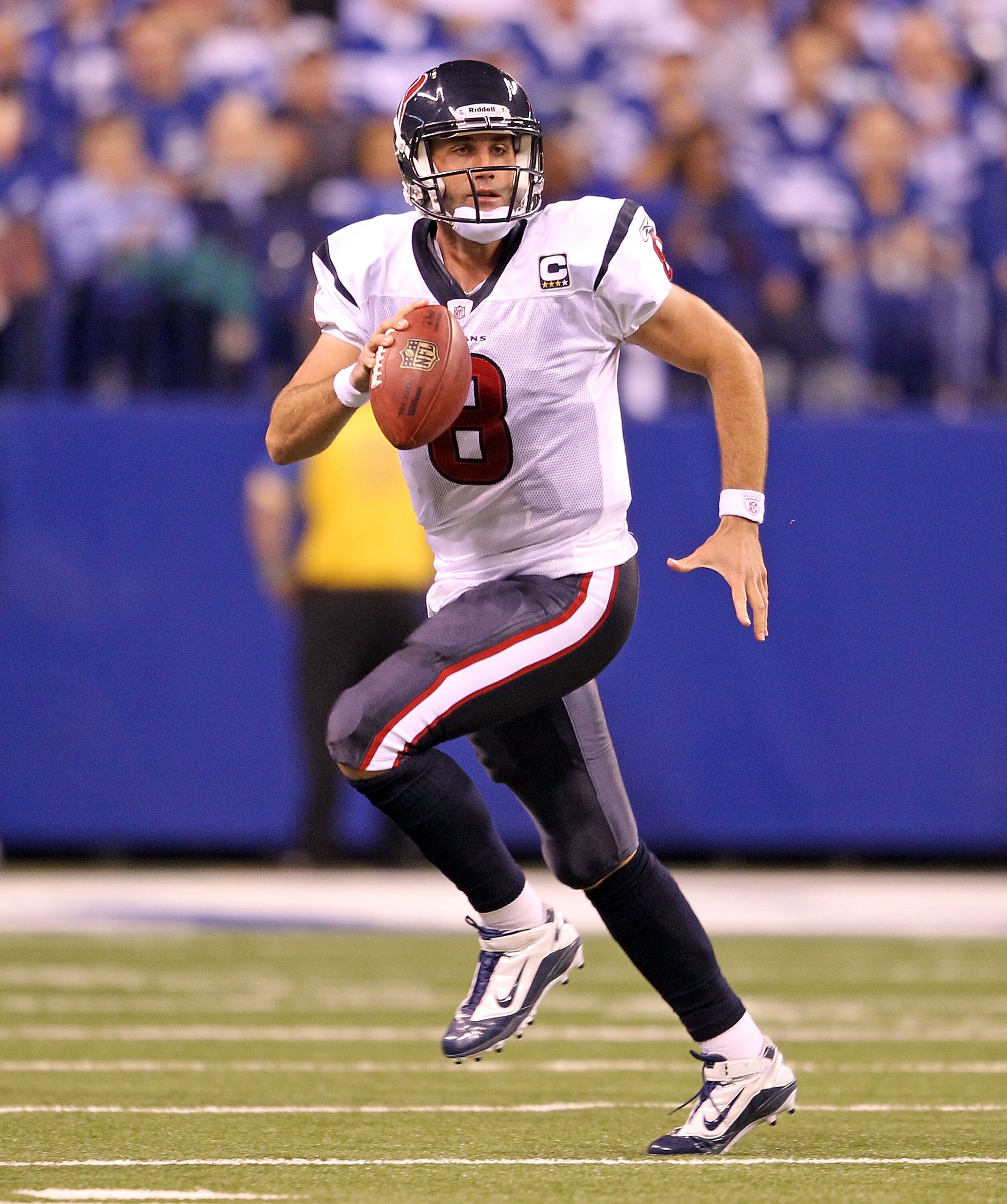 INDIANAPOLIS - NOVEMBER 01:  Matt Schaub #8 of Houston Texans runs with the ball during the NFL game against the Indianapolis Colts at Lucas Oil Stadium on November 1, 2010 in Indianapolis, Indiana.  (Photo by Andy Lyons/Getty Images)