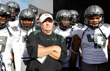 CORVALLIS, OR - DECEMBER 04: Head Coach Chip Kelly of the Oregon Ducks prepares with his team before the game against the Oregon State Beavers during the 114th Civil War on December 4, 2010 at the Reser Stadium in Corvallis, Oregon. (Photo by Jonathan F CORVALLIS, OR - DECEMBER 04: Head Coach Chip Kelly of the Oregon Ducks prepares with his team before the game against the Oregon State Beavers during the 114th Civil War on December 4, 2010 at the Reser Stadium in Corvallis, Oregon. (Photo by Jonathan F