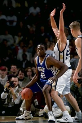 25 Nov 1998: Elton Brand #42 of the Duke Blue Devils in action during the Carrs Great Alaska Shootout Game against the Notre Dame Fighting Irish at the Sullivan Arena in Anchorage, Alaska. Duke defeated Notre Dame 111-82. Mandatory Credit: Todd Warshaw  /