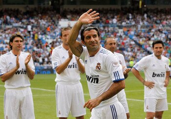 MADRID, SPAIN - JUNE 05: Luis Figo of Real Madrid greets before of the Corazon Classic Match between Allstars Real Madrid and Allstars Bayern Muenchen at Estadio Santiago Bernabeu on June 5, 2011 in Madrid, Spain. (Photo by Angel Martinez/Getty Images)