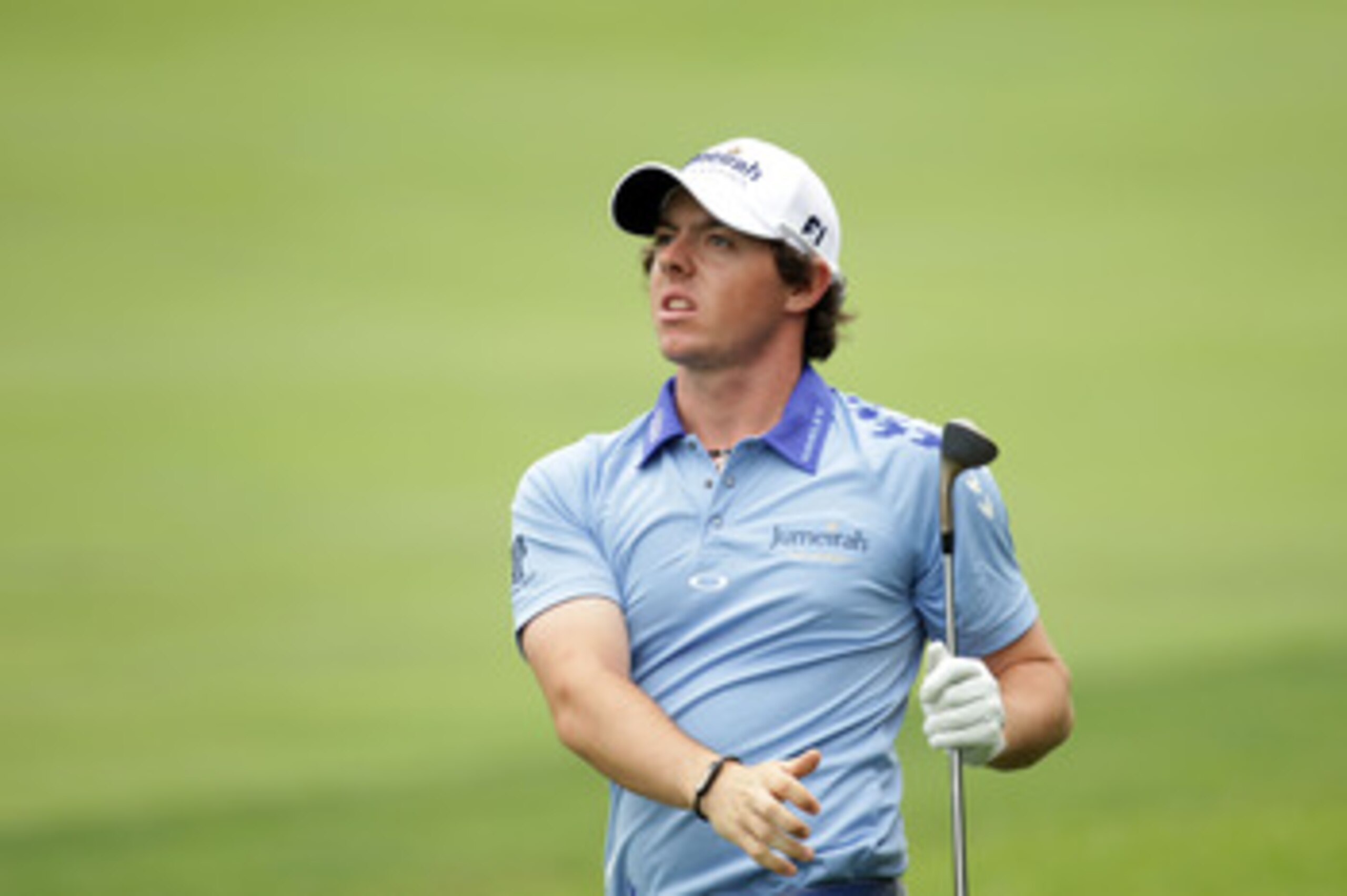 BETHESDA, MD - JUNE 19:  Rory McIlroy of Northern Ireland watches a shot during the final round of the 111th U.S. Open at Congressional Country Club on June 19, 2011 in Bethesda, Maryland.  (Photo by Ross Kinnaird/Getty Images)