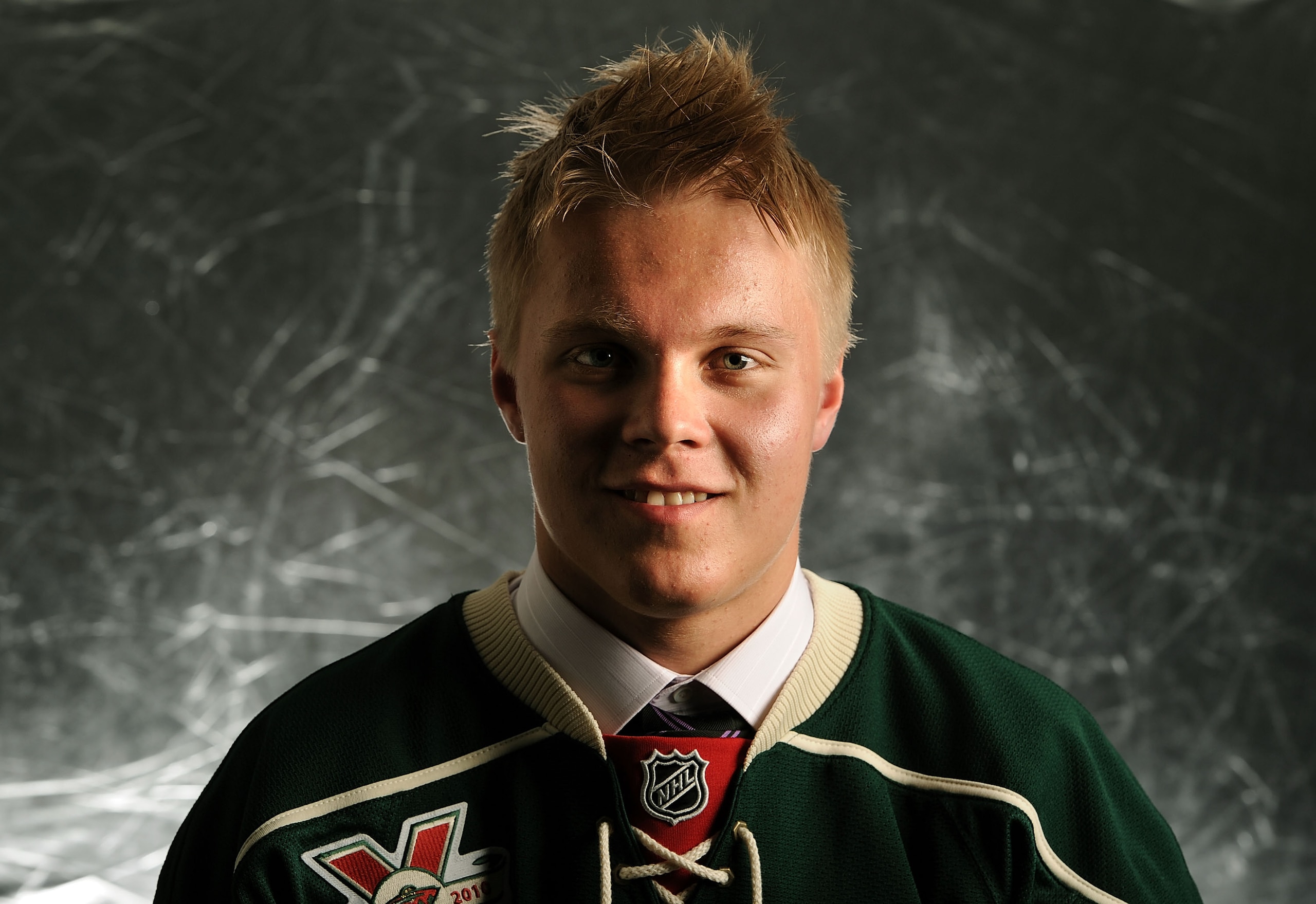 LOS ANGELES, CA - JUNE 25:  Mikael Granlund, drafted eighth overall by the Minnesota Wild, poses for a portrait during the 2010 NHL Entry Draft at Staples Center on June 25, 2010 in Los Angeles, California.  (Photo by Harry How/Getty Images)