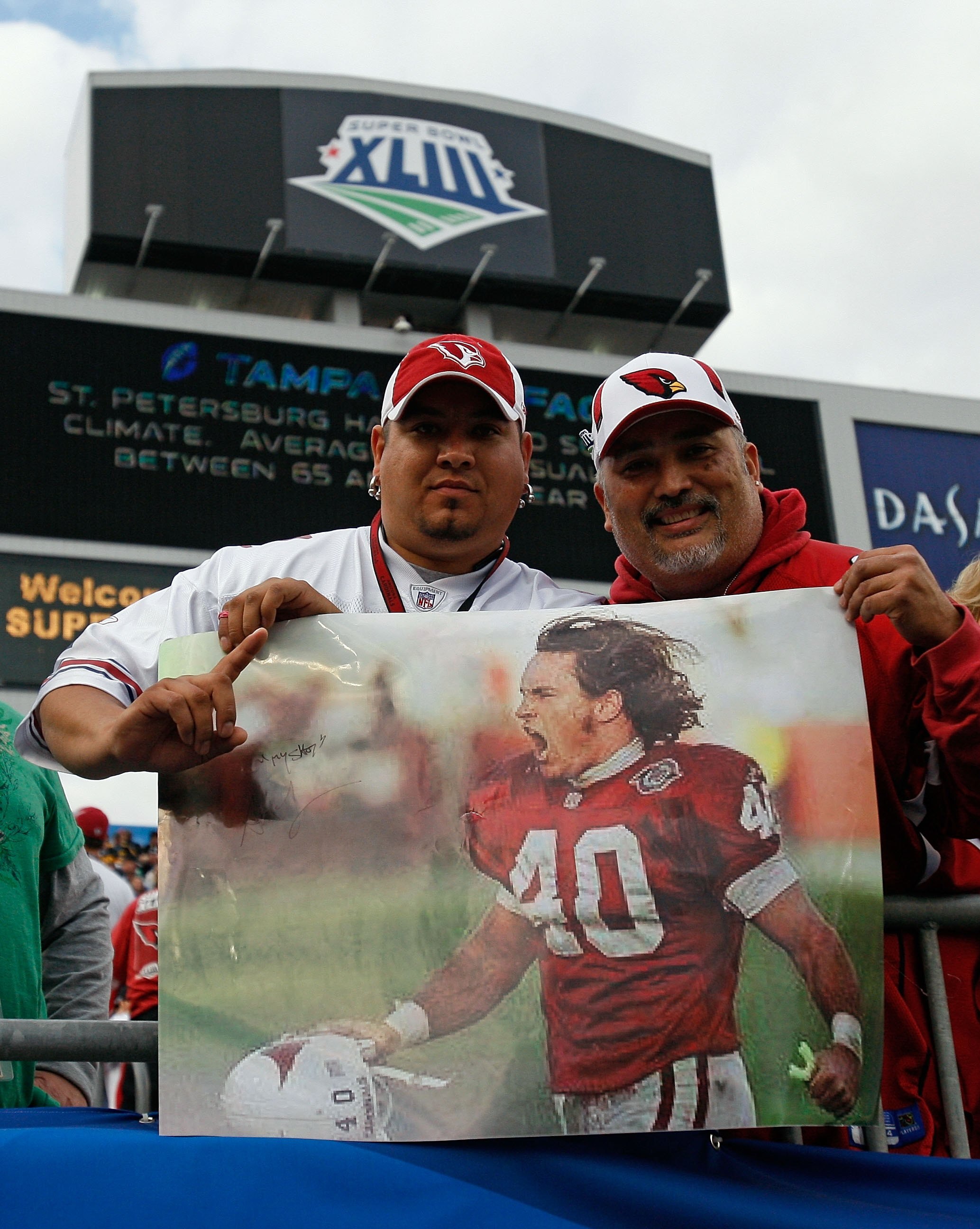 TAMPA, FL - FEBRUARY 01:  Fans of the Arizona Cardinals, show support for the late Pat Tillman, against the Pittsburgh Steelers during Super Bowl XLIII on February 1, 2009 at Raymond James Stadium in Tampa, Florida. Steelers won 27-23.  (Photo by Chris Gr