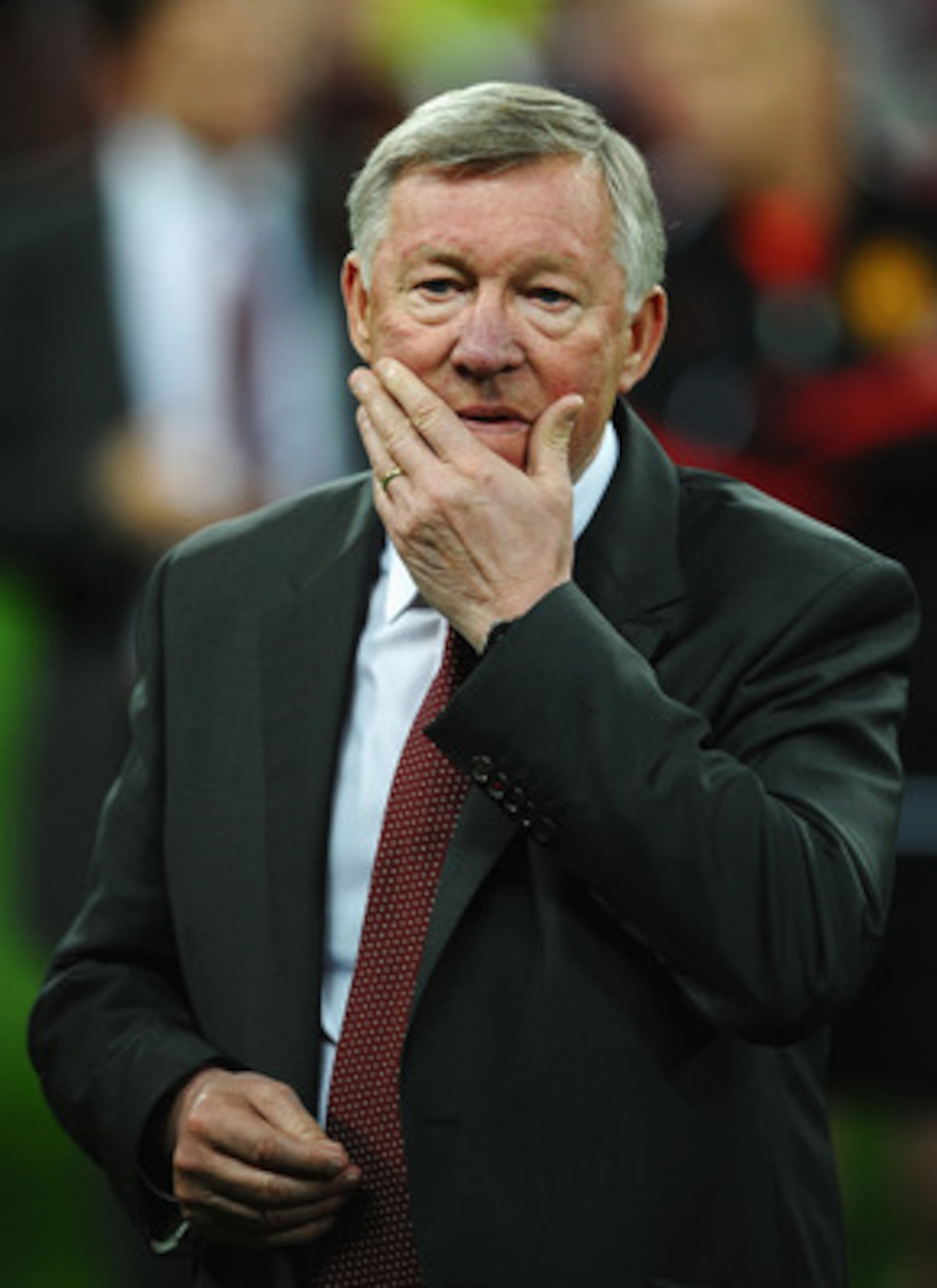 LONDON, ENGLAND - MAY 28: Sir Alex Ferguson manager of Manchester United shows his dejection after the UEFA Champions League final between FC Barcelona and Manchester United FC at Wembley Stadium on May 28, 2011 in London, England. (Photo by Laurence Gr LONDON, ENGLAND - MAY 28: Sir Alex Ferguson manager of Manchester United shows his dejection after the UEFA Champions League final between FC Barcelona and Manchester United FC at Wembley Stadium on May 28, 2011 in London, England. (Photo by Laurence Gr