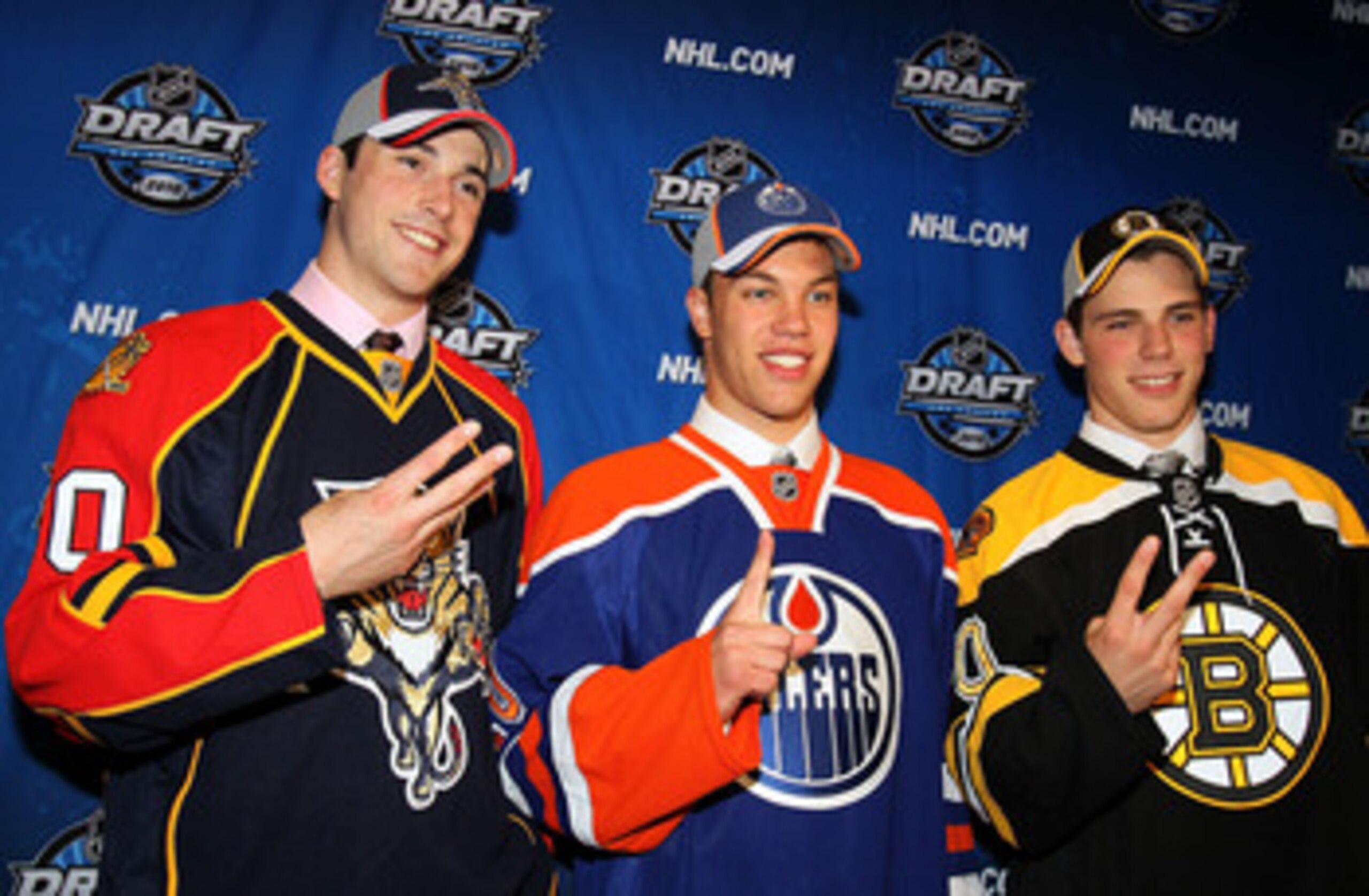 LOS ANGELES, CA - JUNE 25:  (L-R) Erik Gudbranson, drafted third overall by the Florida Panthers, Taylor Hall, drafted #1 overall by the Edmonton Oilers and Tyler Seguin, drafted second overall by the Boston Bruins pose during the 2010 NHL Entry Draft at