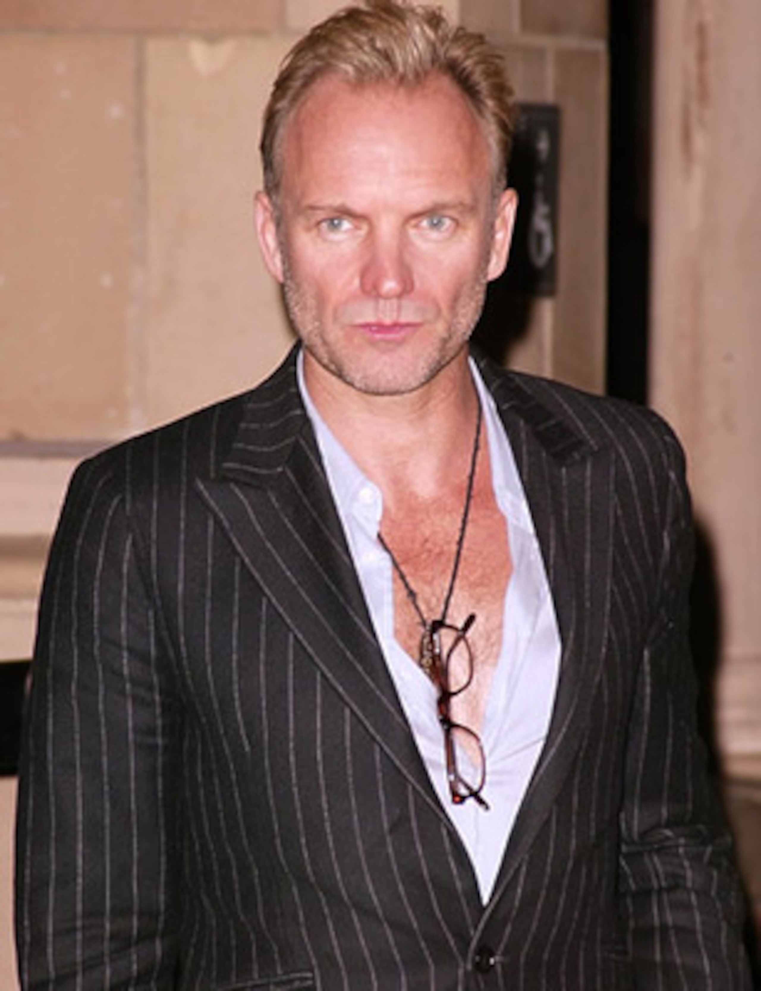 http://www.askmen.com/celebs/men/entertainment/33_sting.html