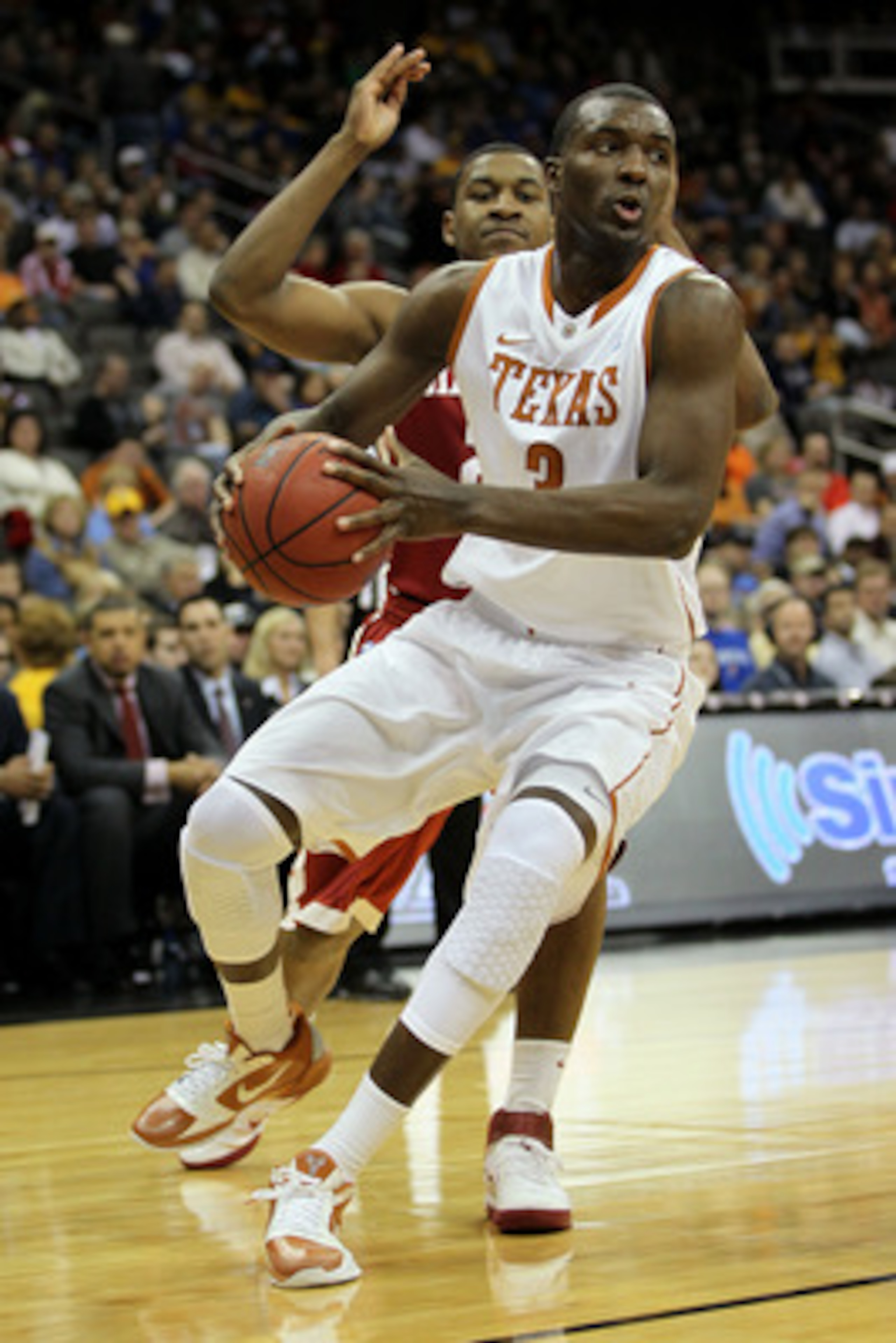 KANSAS CITY, MO - MARCH 10:  Jordan Hamilton #3 of the Texas Longhorns drives with the ball against the Oklahoma Sooners during their quarterfinal game in the 2011 Phillips 66 Big 12 Men's Basketball Tournament at Sprint Center on March 10, 2011 in Kansas