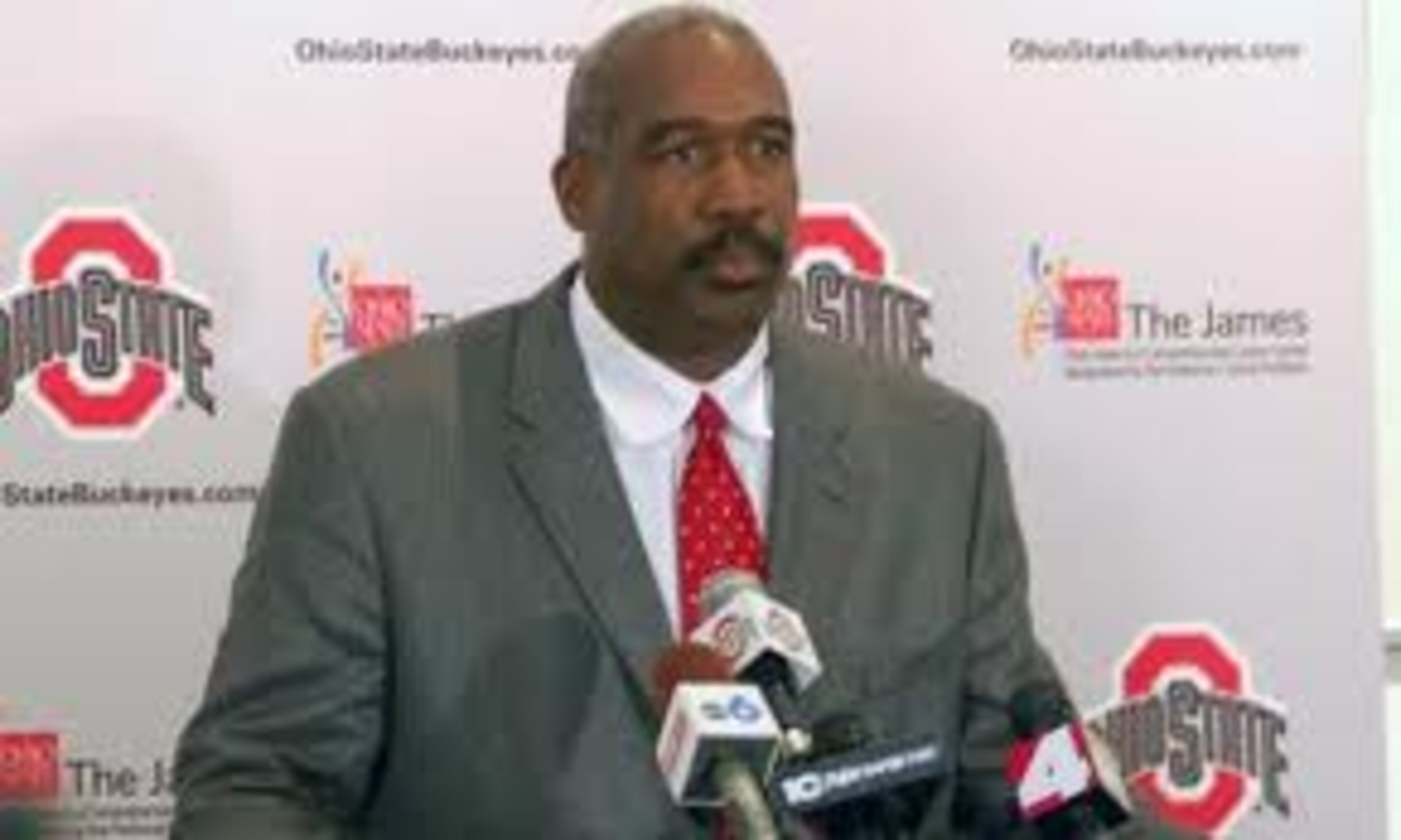 Ohio State AD Gene Smith