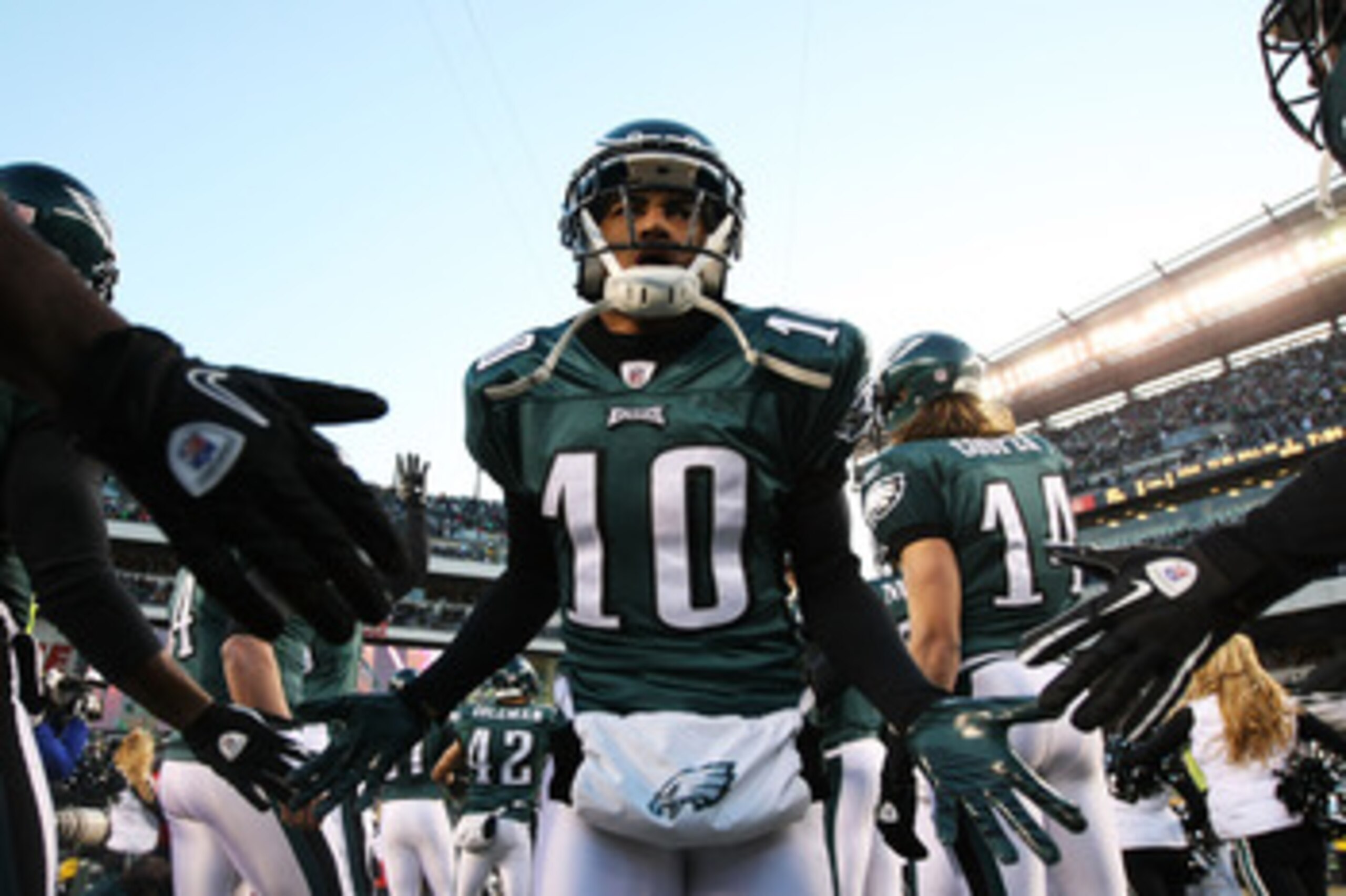PHILADELPHIA, PA - JANUARY 09:  DeSean Jackson #10 of the Philadelphia Eagles takes the field before playing against the Green Bay Packers in the 2011 NFC wild card playoff game at Lincoln Financial Field on January 9, 2011 in Philadelphia, Pennsylvania.
