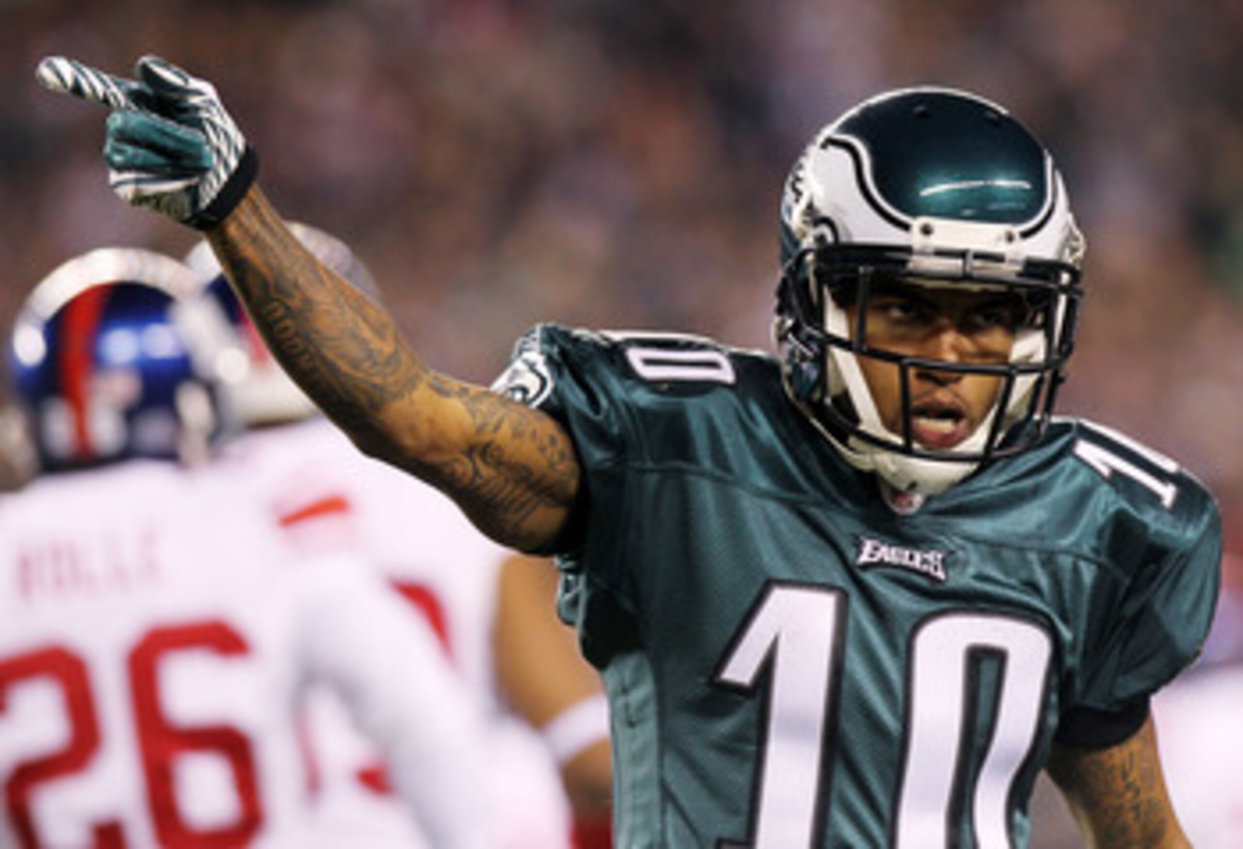 PHILADELPHIA, PA - NOVEMBER 21: DeSean Jackson #10 of the Philadelphia Eagles reacts during their game against the New York Giants at Lincoln Financial Field on November 21, 2010 in Philadelphia, Pennsylvania.  (Photo by Nick Laham/Getty Images)