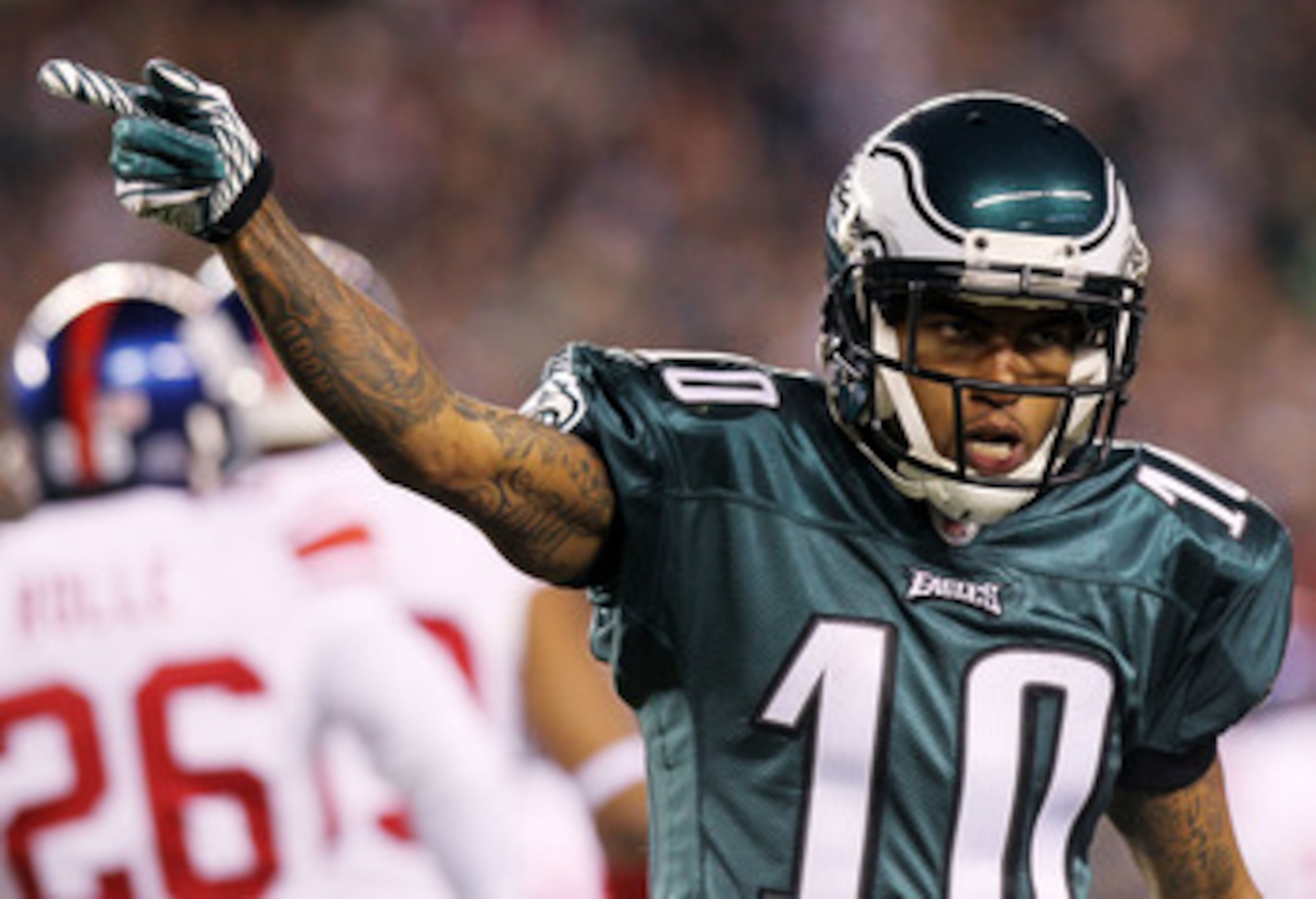 PHILADELPHIA, PA - NOVEMBER 21: DeSean Jackson #10 of the Philadelphia Eagles reacts during their game against the New York Giants at Lincoln Financial Field on November 21, 2010 in Philadelphia, Pennsylvania.  (Photo by Nick Laham/Getty Images)
