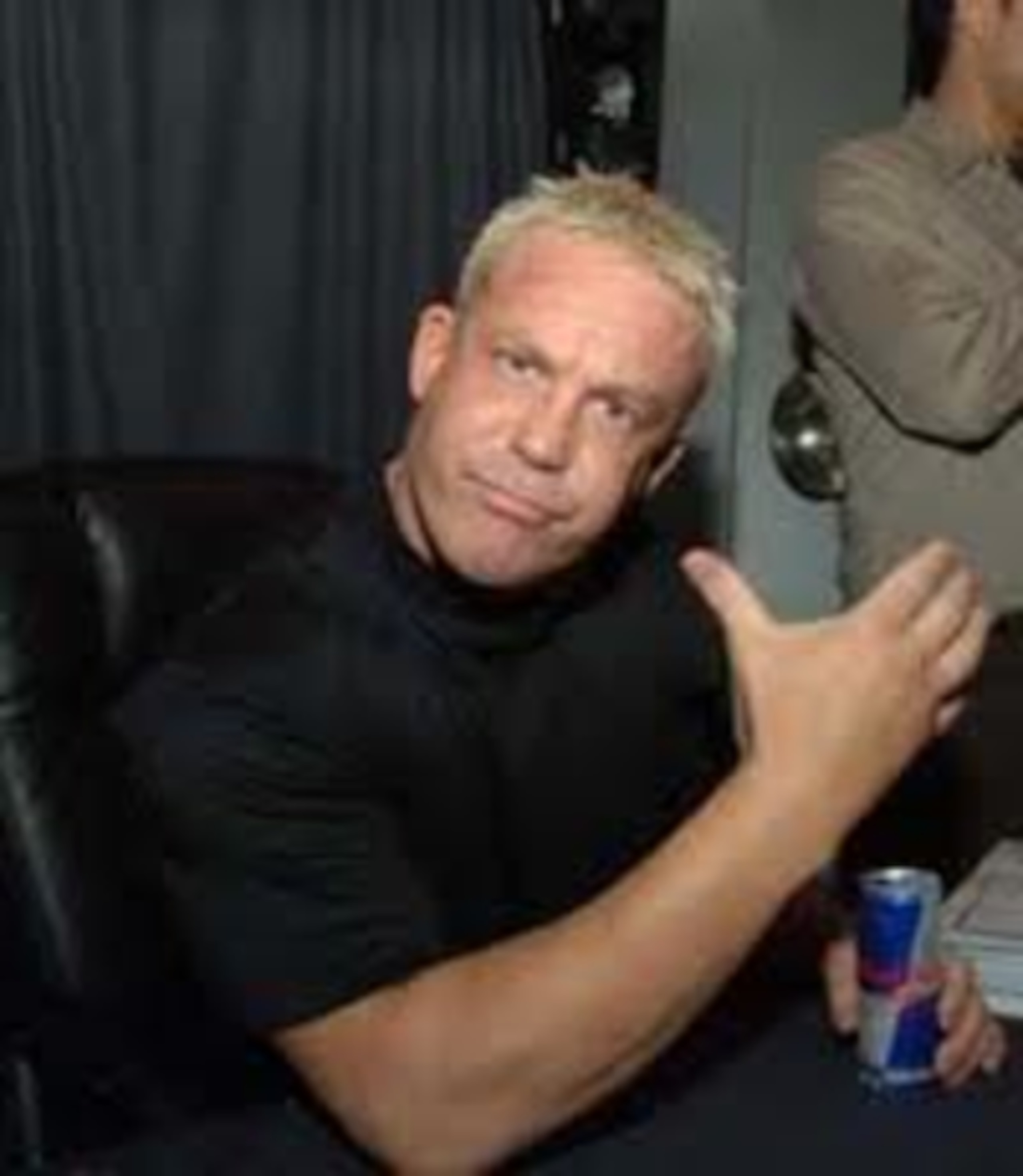 Thanks to wrestlezone.com for the photo!