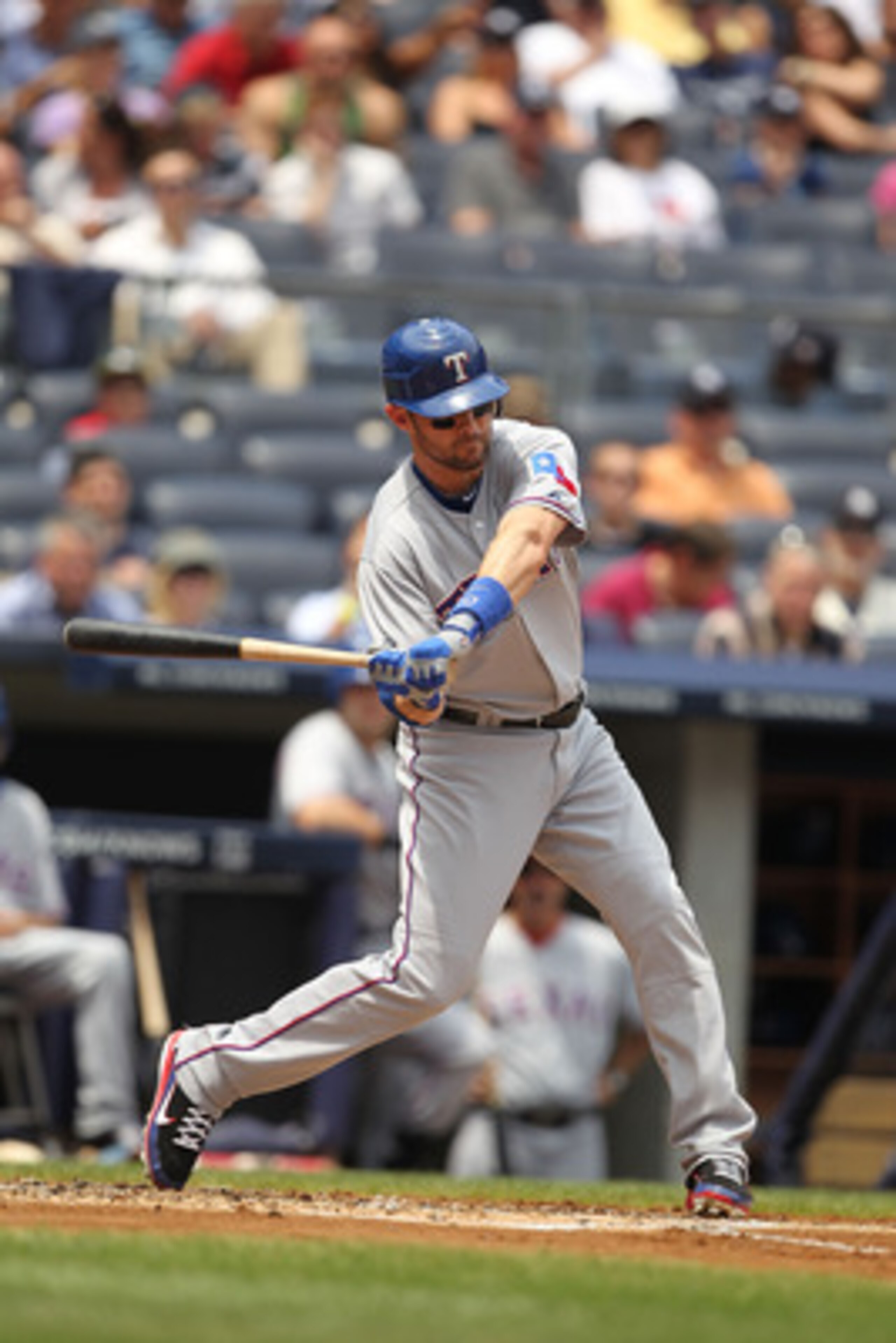 NEW YORK, NY - JUNE 16:  Michael Young #10 of the Texas Rangers in action against the New York Yankees during their game on June 16, 2011 at Yankee Stadium in the Bronx borough of New York City.  (Photo by Al Bello/Getty Images)