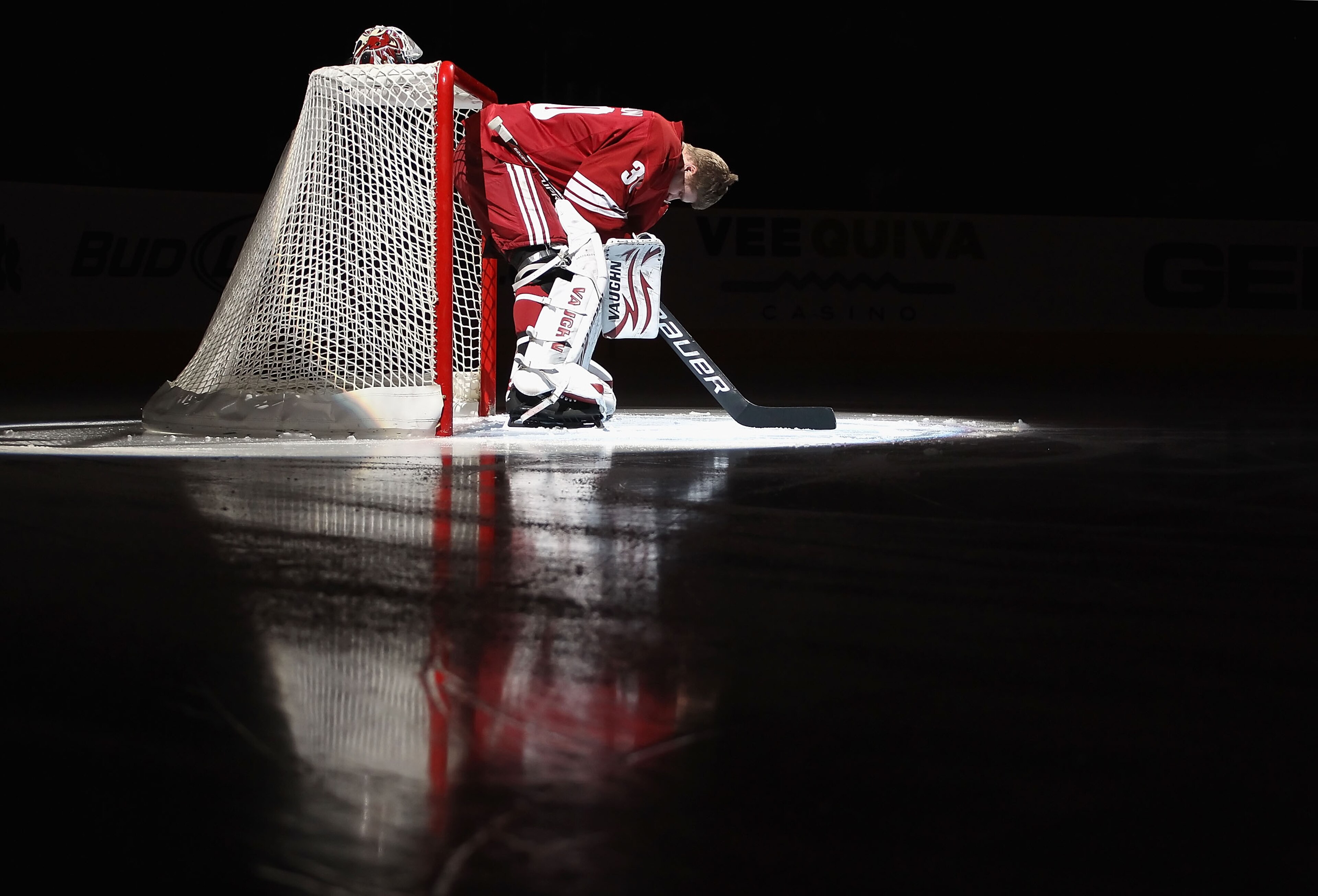 GLENDALE, AZ - APRIL 01: Goaltender Ilya Bryzgalov #30 of the Phoenix Coyotes is introduced before the NHL game against the Colorado Avalanche at Jobing.com Arena on April 1, 2011 in Glendale, Arizona. (Photo by Christian Petersen/Getty Images) GLENDALE, AZ - APRIL 01: Goaltender Ilya Bryzgalov #30 of the Phoenix Coyotes is introduced before the NHL game against the Colorado Avalanche at Jobing.com Arena on April 1, 2011 in Glendale, Arizona. (Photo by Christian Petersen/Getty Images)