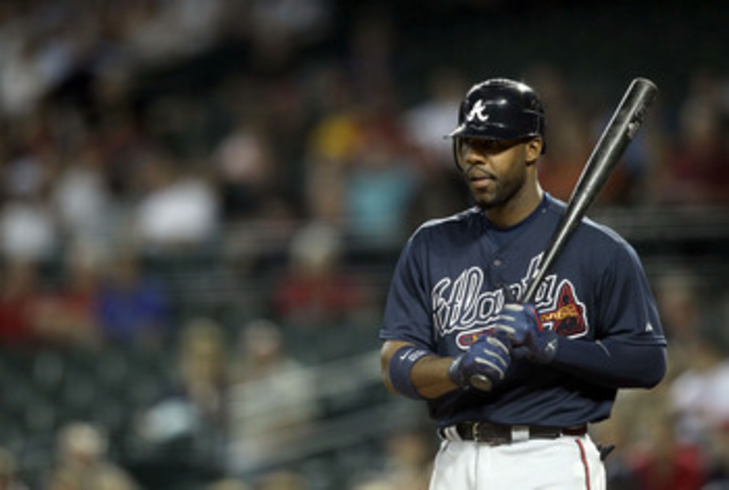 PHOENIX, AZ - MAY 18:  Jason Heyward #22 of the Atlanta Braves bats against the Arizona Diamondbacks during the Major League Baseball game at Chase Field on May 18, 2011 in Phoenix, Arizona.  The Diamondbacks defeated the Braves 5-4 in eleven innings.  (P