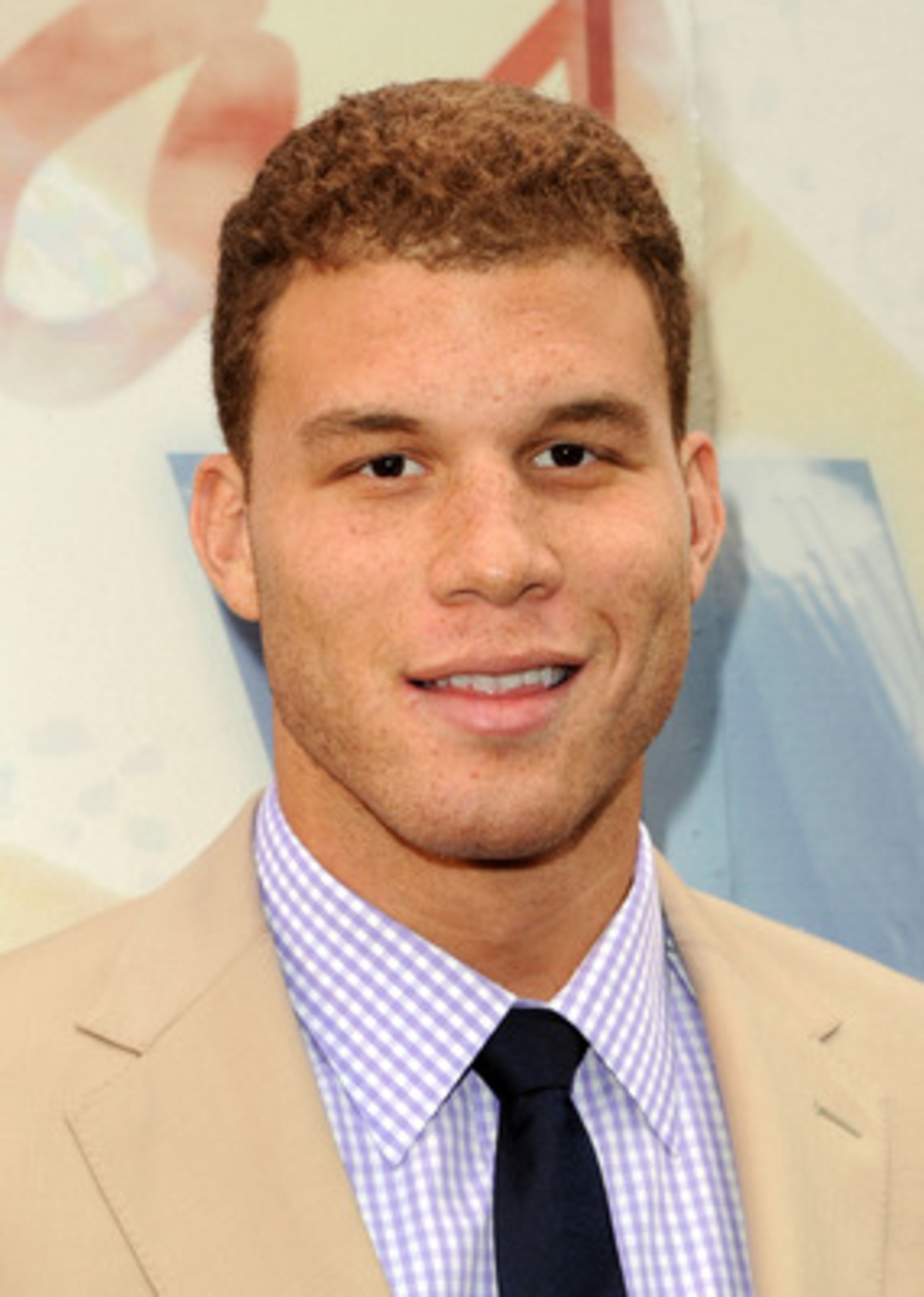CULVER CITY, CA - JUNE 04: Professional Basketball player Blake Griffin arrives at Spike TV's 5th annual 2011 'Guys Choice' Awards at Sony Pictures Studios on June 4, 2011 in Culver City, California. (Photo by Jason Merritt/Getty Images) CULVER CITY, CA - JUNE 04: Professional Basketball player Blake Griffin arrives at Spike TV's 5th annual 2011 'Guys Choice' Awards at Sony Pictures Studios on June 4, 2011 in Culver City, California. (Photo by Jason Merritt/Getty Images)