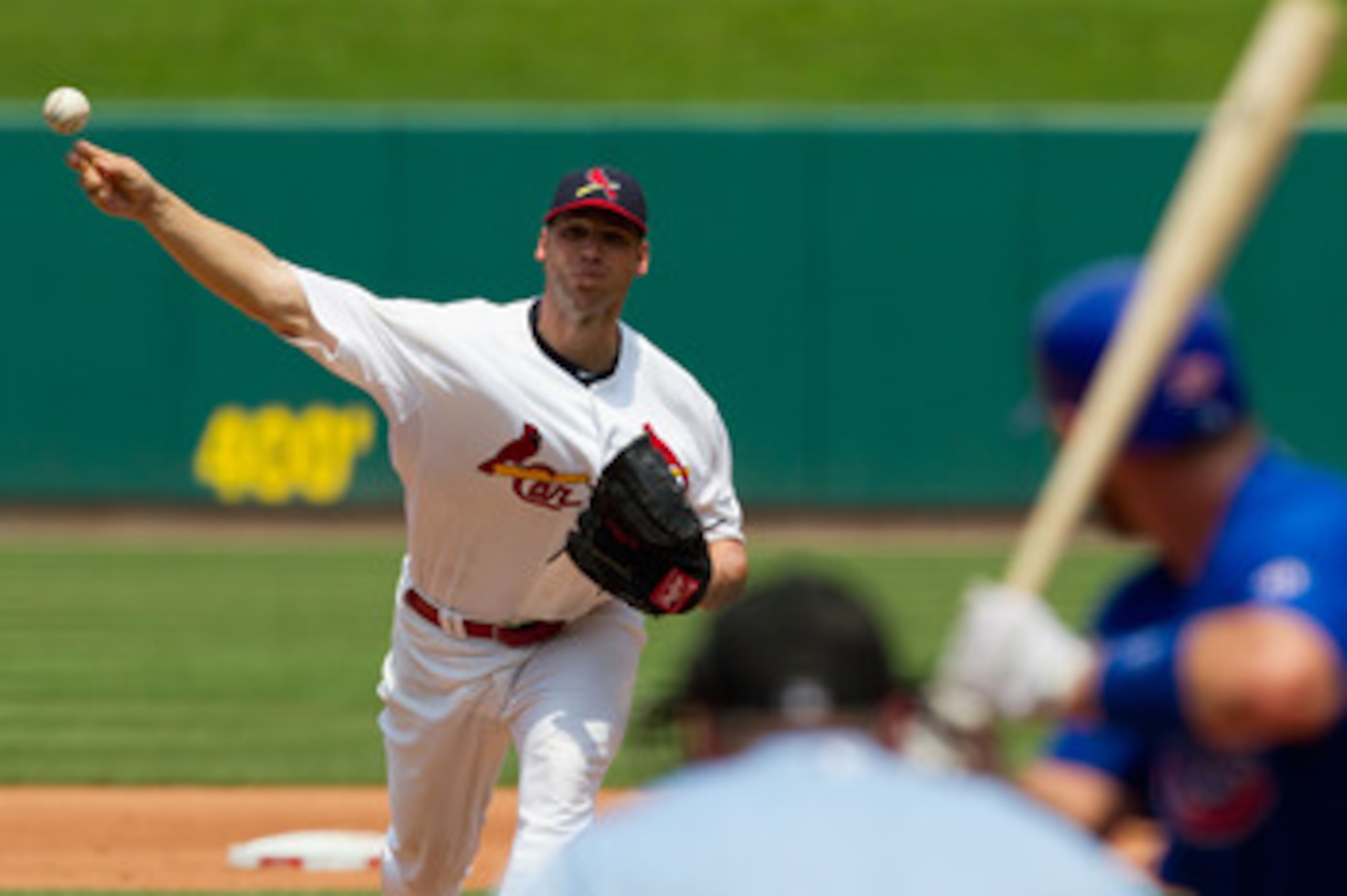 ST. LOUIS, MO - JUNE 5: Starter Chris Carpenter #29 of the St. Louis Cardinals pitches against the Chicago Cubs at Busch Stadium on June 5, 2011 in St. Louis, Missouri.  The Cardinals beat the Cubs 3-2 in 10 innings.  (Photo by Dilip Vishwanat/Getty Image