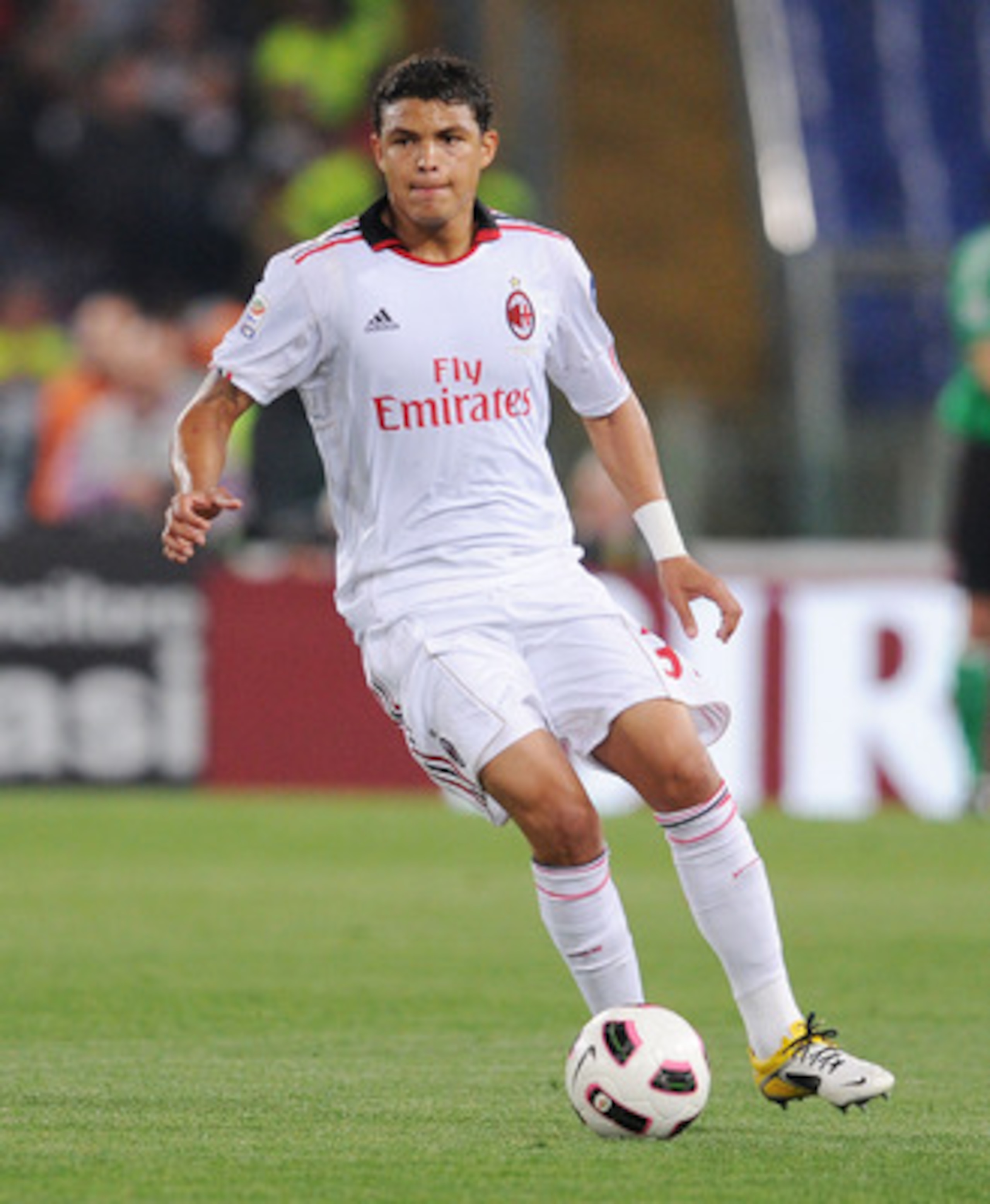 ROME, ITALY - MAY 07:  Thiago Silva of Milan in action during the Serie A match between AS Roma and AC Milan at Stadio Olimpico on May 7, 2011 in Rome, Italy.  (Photo by Giuseppe Bellini/Getty Images)