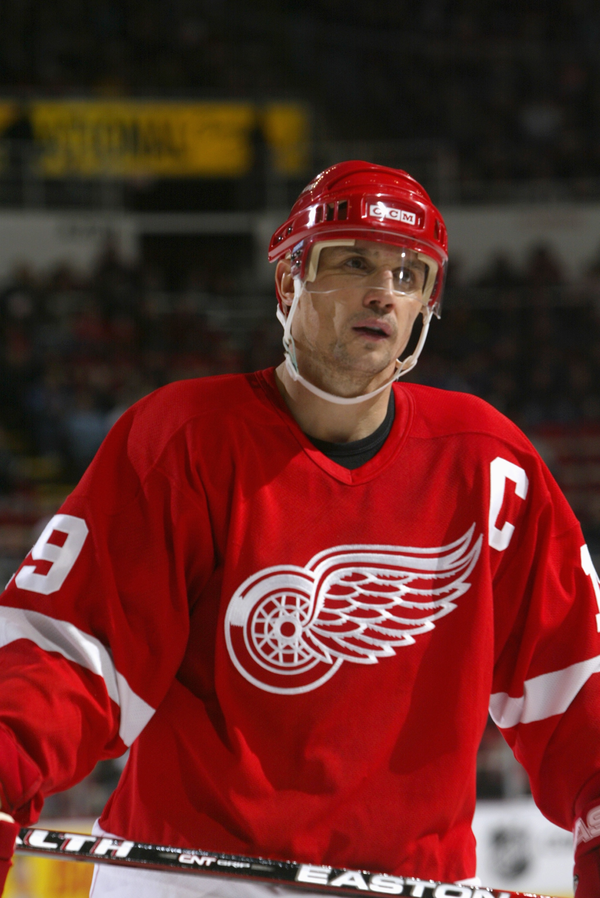 DETROIT - FEBRUARY 8:  Steve Yzerman #19 of the Detroit Red Wings looks on against the Nashville Predators at Joe Louis Arena on February 8, 2006 in Detroit, Michigan. The Red Wings won 6-0. (Photo By Dave Sandford/Getty Images)