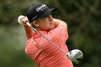 BETHESDA, MD - JUNE 17: David Toms watches his tee shot on the fourth hole during the second round of the 111th U.S. Open at Congressional Country Club on June 17, 2011 in Bethesda, Maryland. (Photo by Ross Kinnaird/Getty Images) BETHESDA, MD - JUNE 17: David Toms watches his tee shot on the fourth hole during the second round of the 111th U.S. Open at Congressional Country Club on June 17, 2011 in Bethesda, Maryland. (Photo by Ross Kinnaird/Getty Images)