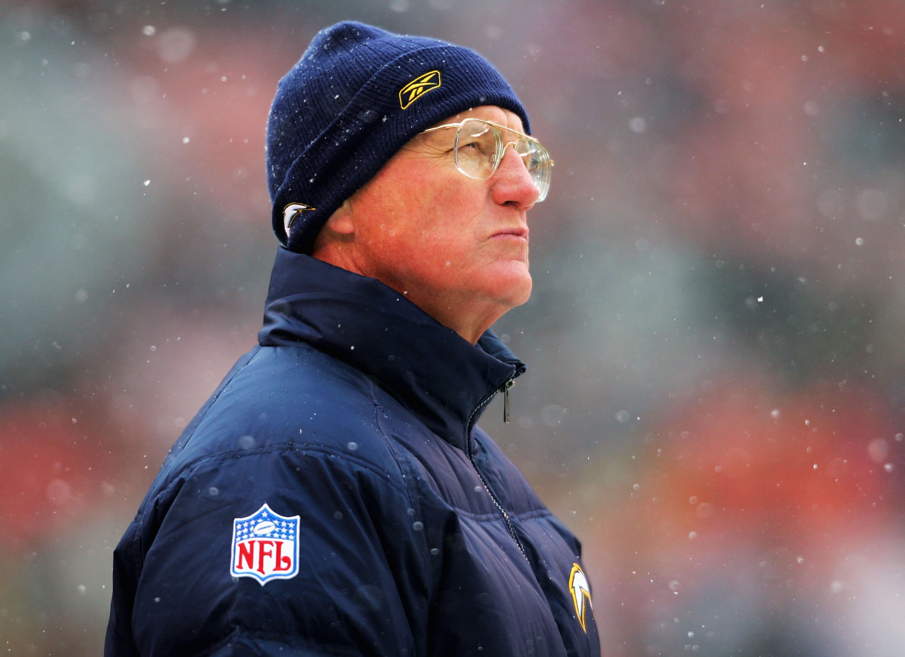 CLEVELAND - DECEMBER 19:  Head coach Marty Schottenheimer of the San Diego Chargers watches from the sidelines as his team plays the Cleveland Browns December 19, 2004 at Cleveland Browns Stadium in Cleveland, Ohio.  (Photo by Matthew Stockman/Getty Image