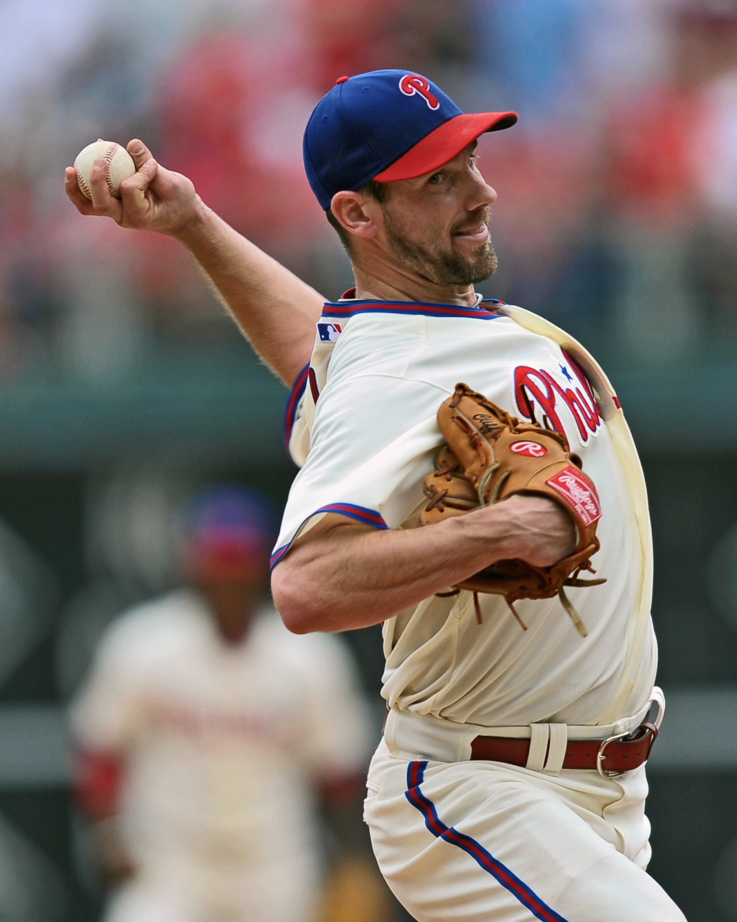 PHILADELPHIA, PA - JUNE 16: Starting pitcher Cliff Lee #33 of the Philadelphia Phillies delivers the final pitch during the game against the Florida Marlins at Citizens Bank Park on June 16, 2011 in Philadelphia, Pennsylvania. The Phillies won 3-0. (Photo