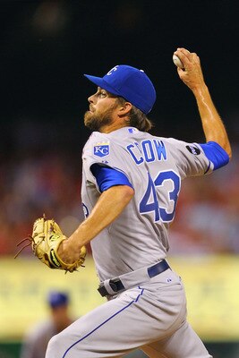 ST. LOUIS, MO - JUNE 17: Reliever Aaron Crow #43 of the Kansas City Royals pitches against the St. Louis Cardinals at Busch Stadium on June 17, 2011 in St. Louis, Missouri.  (Photo by Dilip Vishwanat/Getty Images)