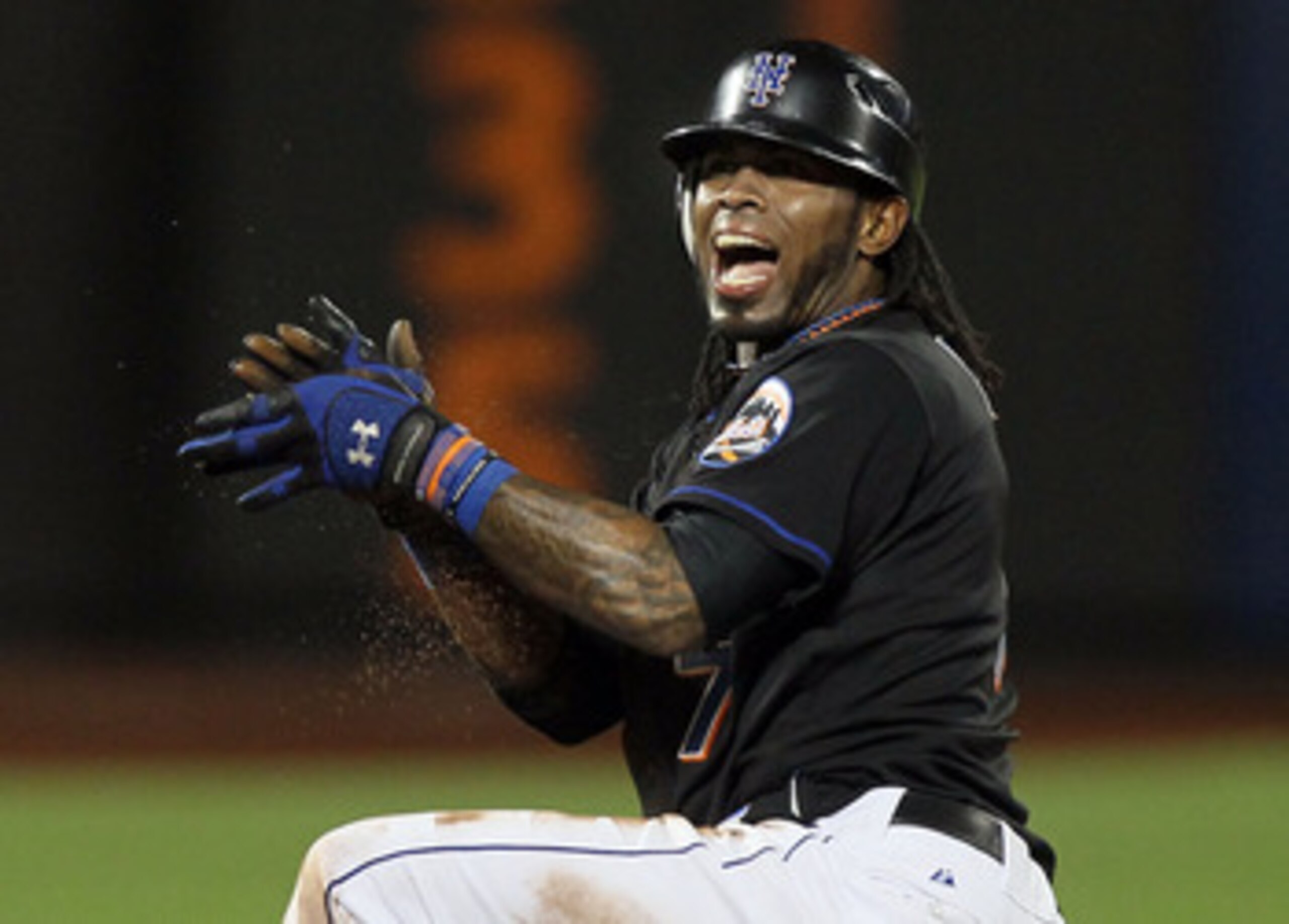 NEW YORK, NY - JUNE 05: Jose Reyes #7 of the New York Mets celebrates his fourth inning RBI double against the Atlanta Braves on June 5, 2011 at Citi Field in the Flushing neighborhood of the Queens borough of New York City. (Photo by Jim McIsaac/Getty NEW YORK, NY - JUNE 05: Jose Reyes #7 of the New York Mets celebrates his fourth inning RBI double against the Atlanta Braves on June 5, 2011 at Citi Field in the Flushing neighborhood of the Queens borough of New York City. (Photo by Jim McIsaac/Getty
