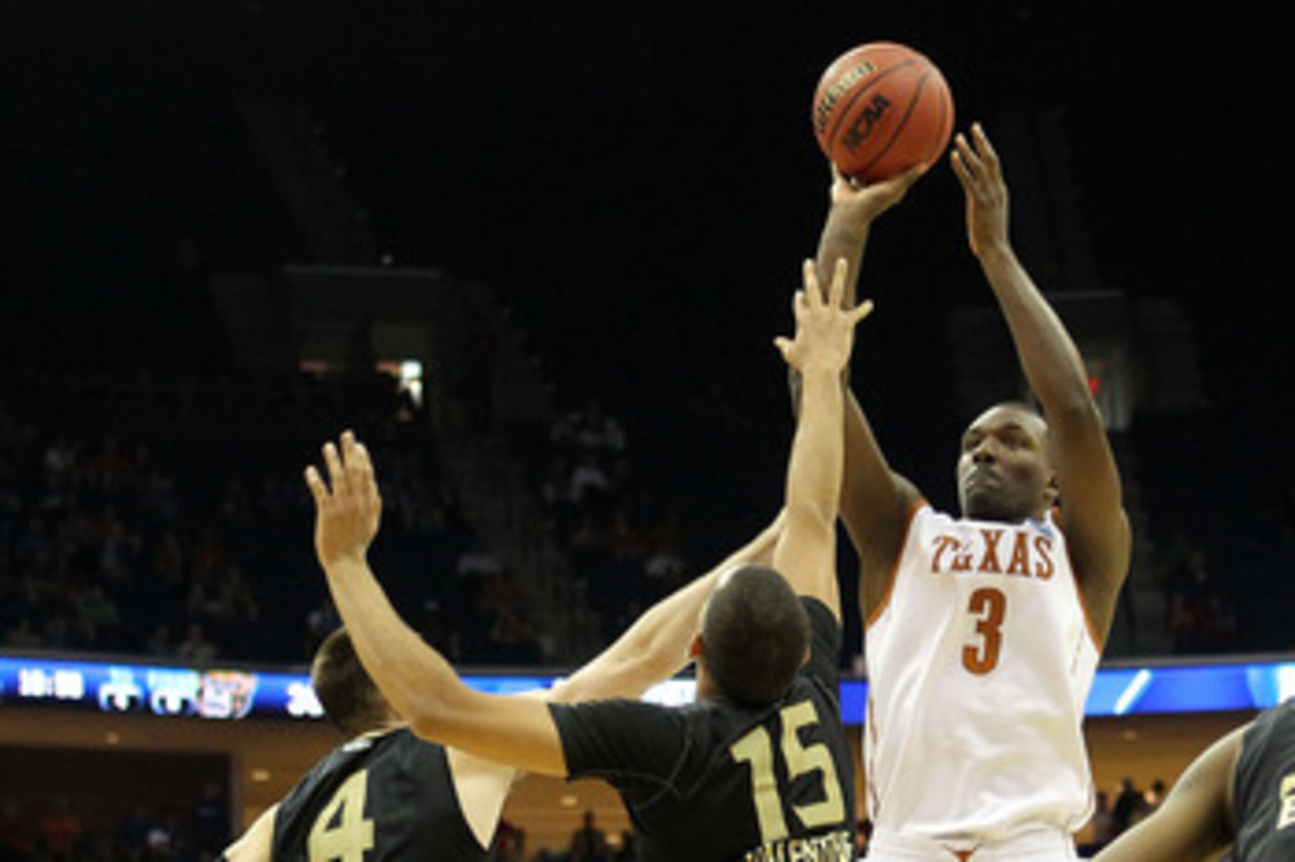 TULSA, OK - MARCH 18:  Jordan Hamilton #3 of the Texas Longhorns takes a shot against the Oakland Golden Grizzlies during the second round of the 2011 NCAA men's basketball tournament at BOK Center on March 18, 2011 in Tulsa, Oklahoma.  (Photo by Ronald M