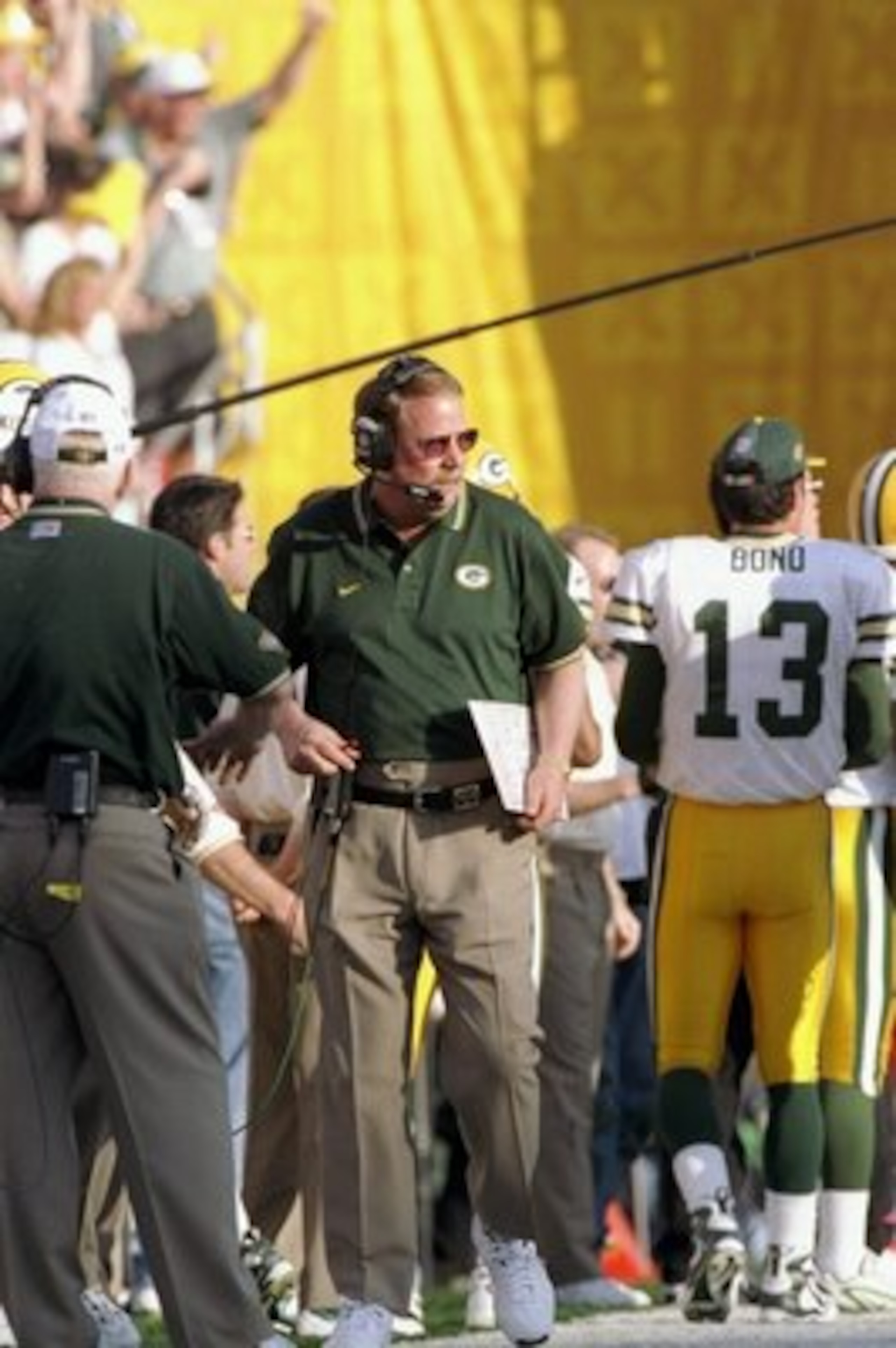 25 Jan 1998:  Coach Mike Holmgren of the Green Bay Packers on the sideline during Super Bowl  XXXII at Qualcomm Stadium in San Diego, California.  The Denver Broncos defeated the Green Bay Packers 31-24. Mandatory Credit: Doug Pensinger  /Allsport