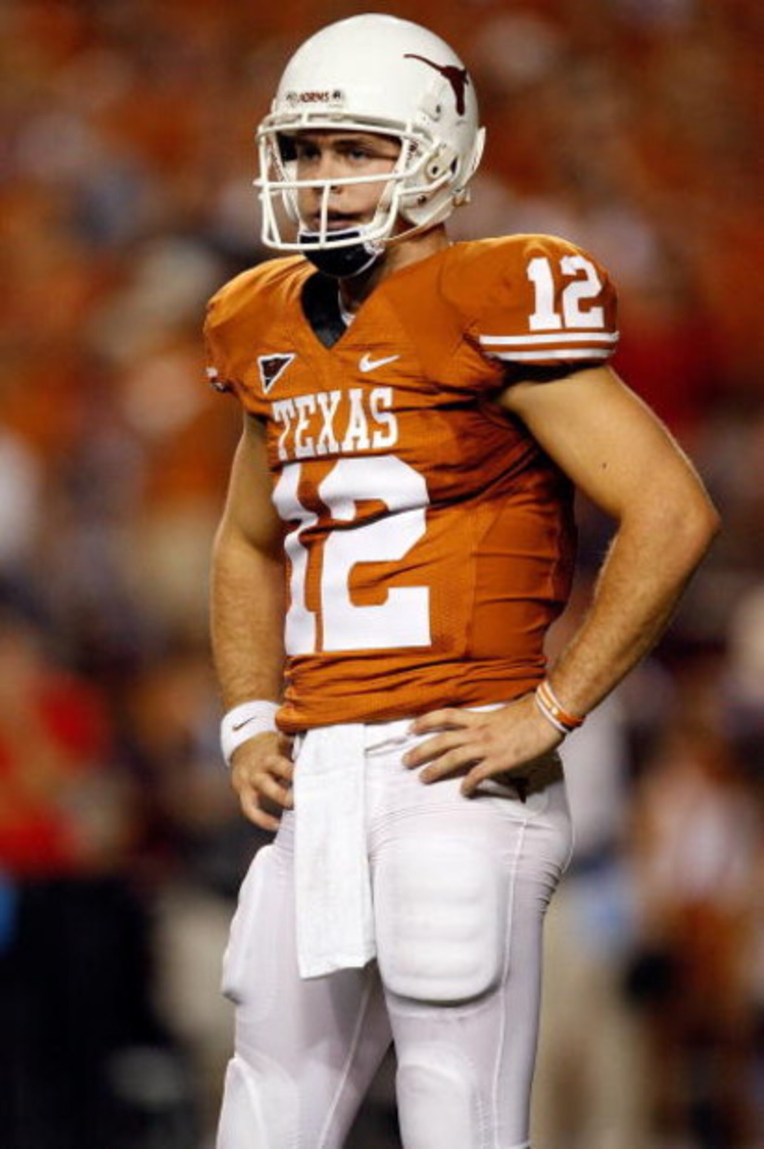 AUSTIN, TX - SEPTEMBER 19:  Quarterback Colt McCoy #12 of the Texas Longhorns at Darrell K Royal-Texas Memorial Stadium on September 19, 2009 in Austin, Texas.  (Photo by Ronald Martinez/Getty Images)
